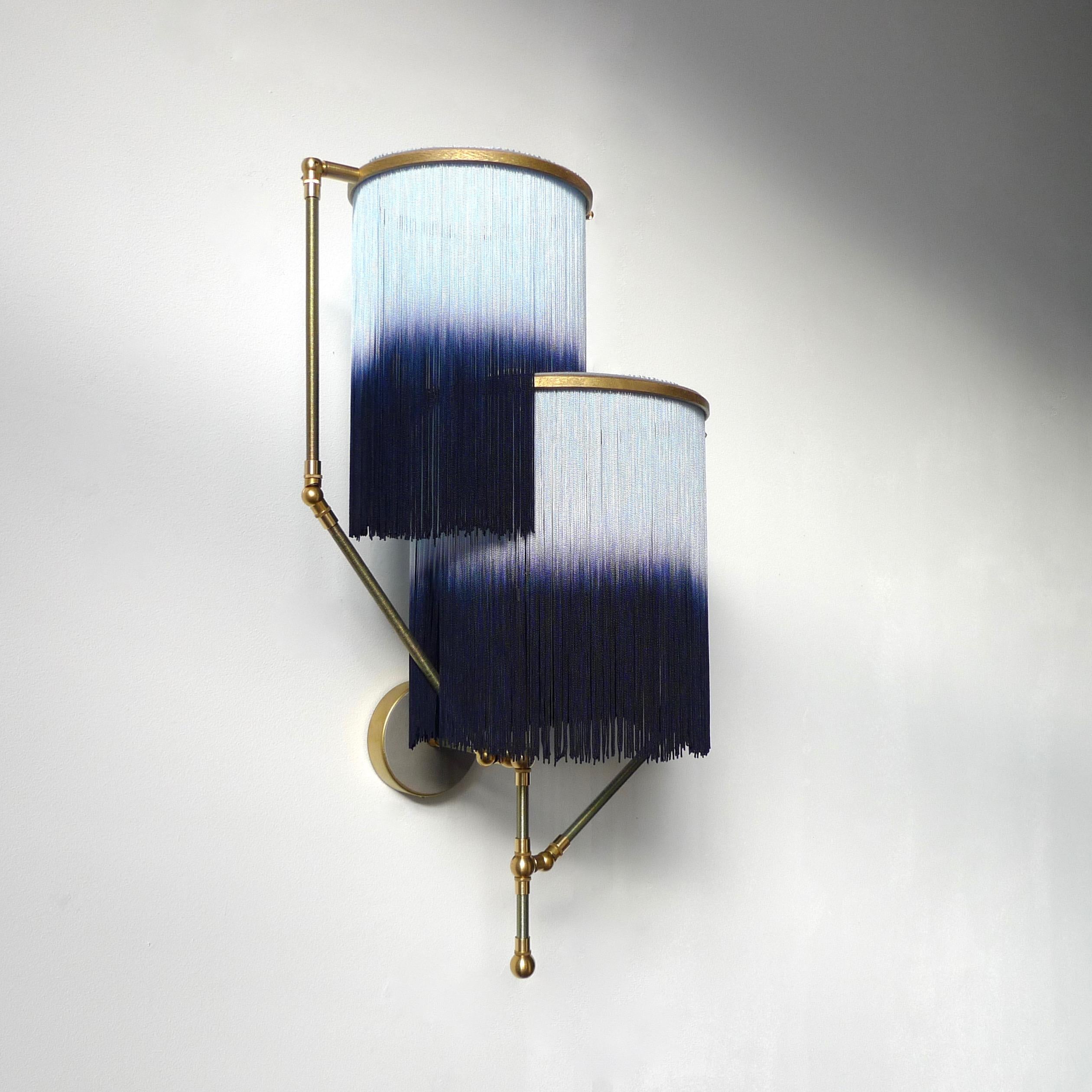 Blaue Charme-Wandleuchterlampe, Sander Bottinga (Postmoderne) im Angebot