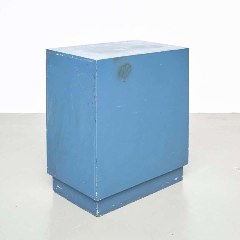 Blaue Kommode mittionalistischen Schubladen aus Holz, Niederlande, um 1960 im Angebot 3