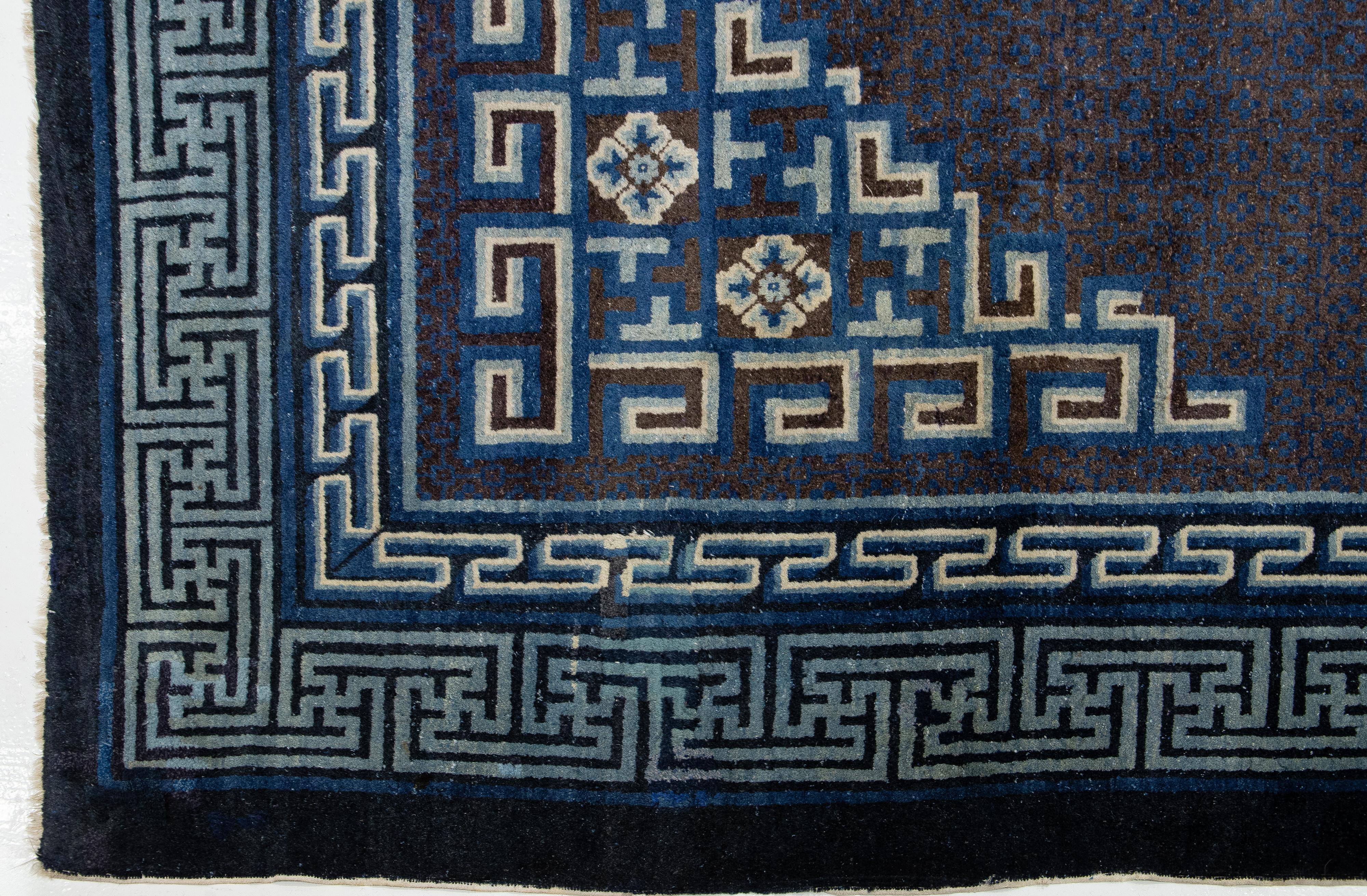 Blue Chinese Peking Handmade Designed Wool Rug From the 1920s For Sale 2