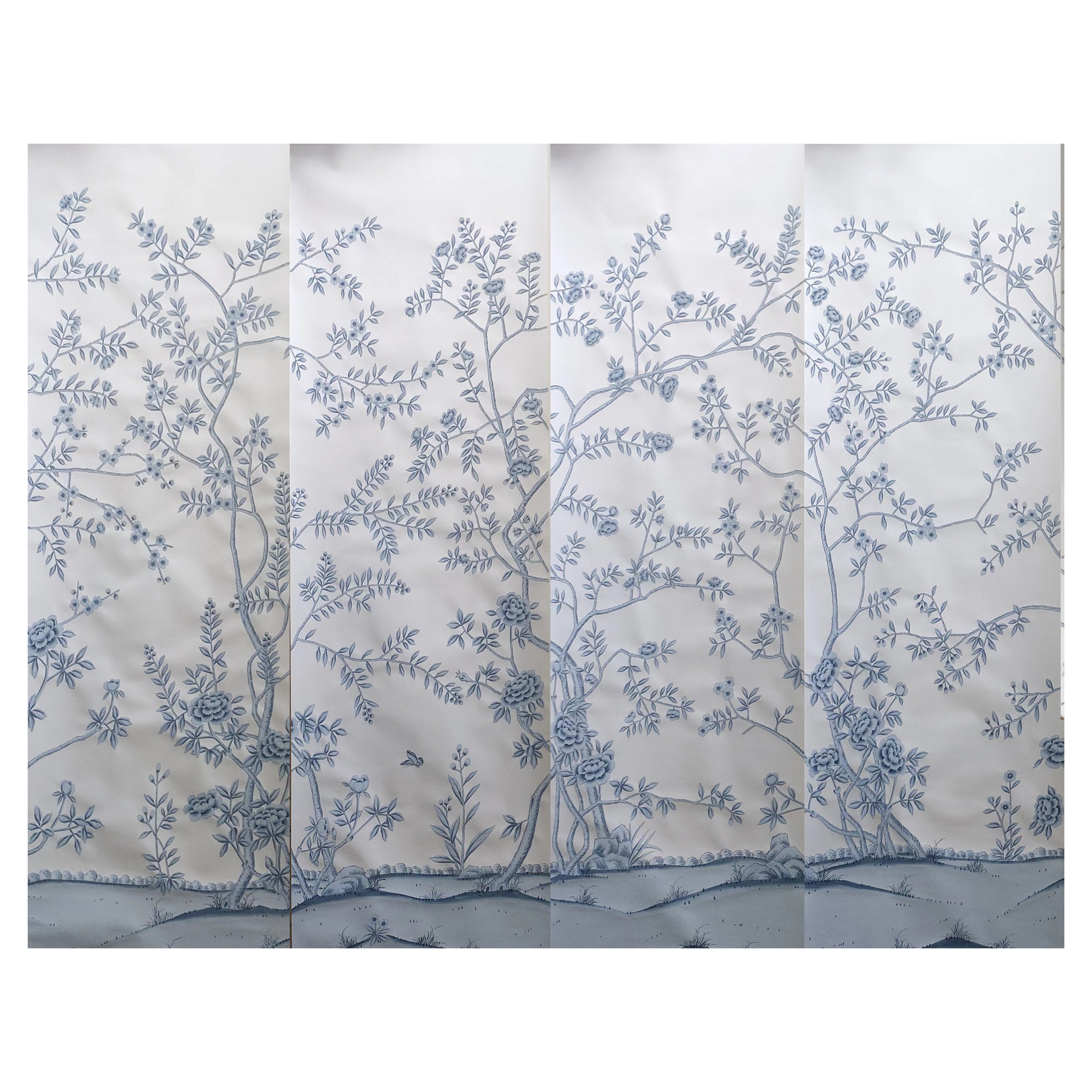 Blaue blaue Chinoiserie-Wandmalerei mit handbemalten floralen Tapeten auf Seide, 4 Tafeln