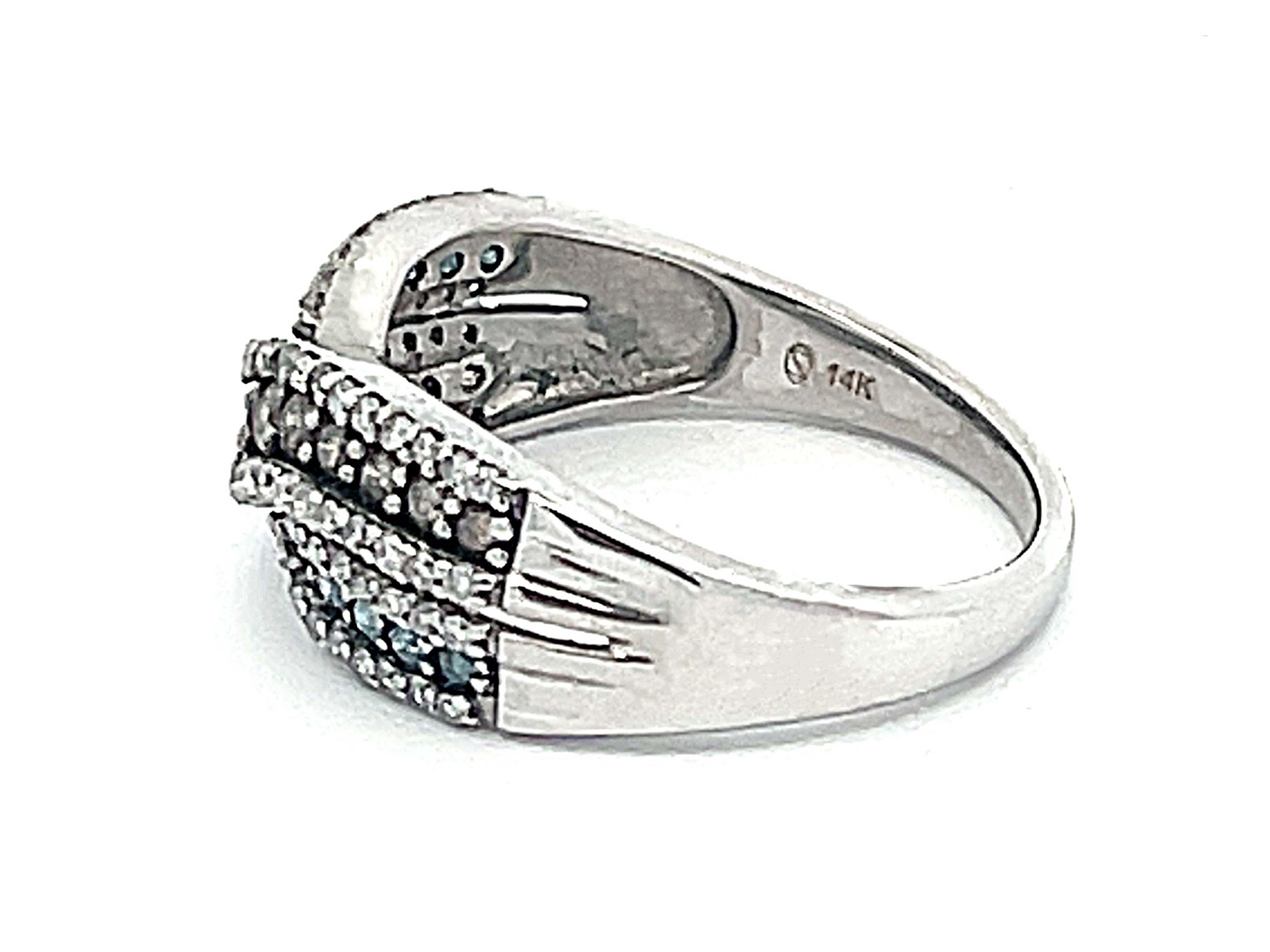 Blue, Chocolate and White Diamond Band Ring in 14k White Gold In Excellent Condition For Sale In Honolulu, HI