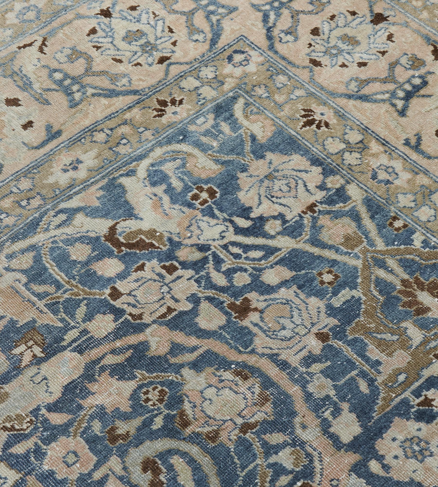 Blauer CIRCA-1910 Antiker authentischer persischer Täbris-Teppich (Handgeknüpft) im Angebot