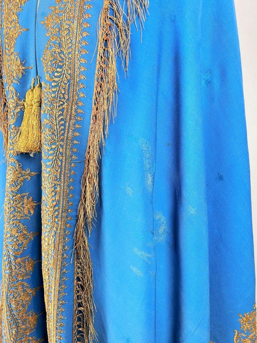 Blue Cloak embroidered with gold Zari - India for the European market Circa 1870 For Sale 11