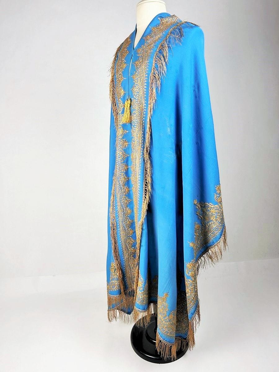 Women's or Men's Blue Cloak embroidered with gold Zari - India for the European market Circa 1870 For Sale