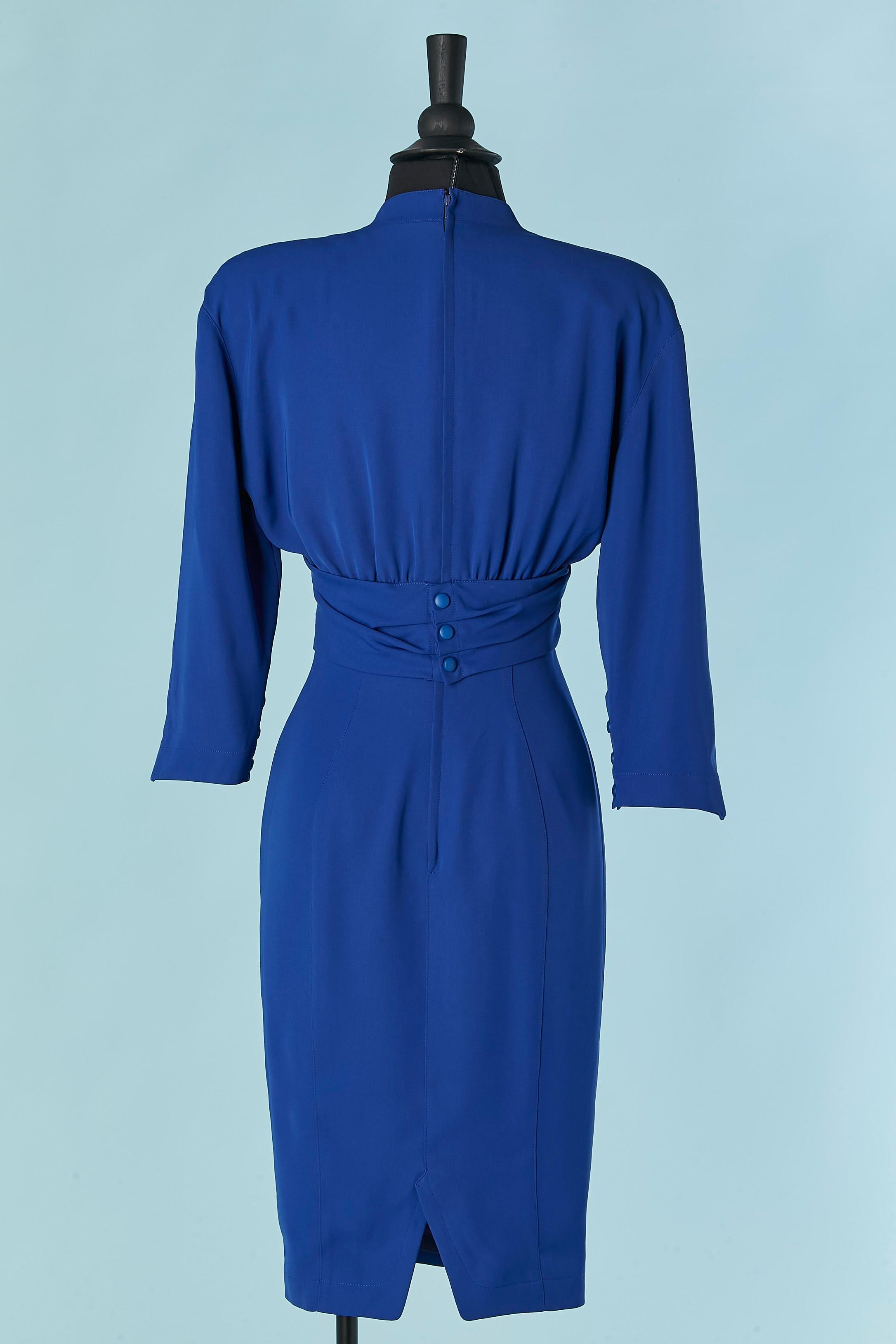 Robe de cocktail bleue avec broche en strass sur le buste THIERRY MUGLER Pour femmes en vente