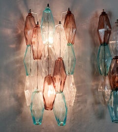 Paire d'appliques polyèdres en verre de Murano bleu du milieu du siècle dernier par Venini