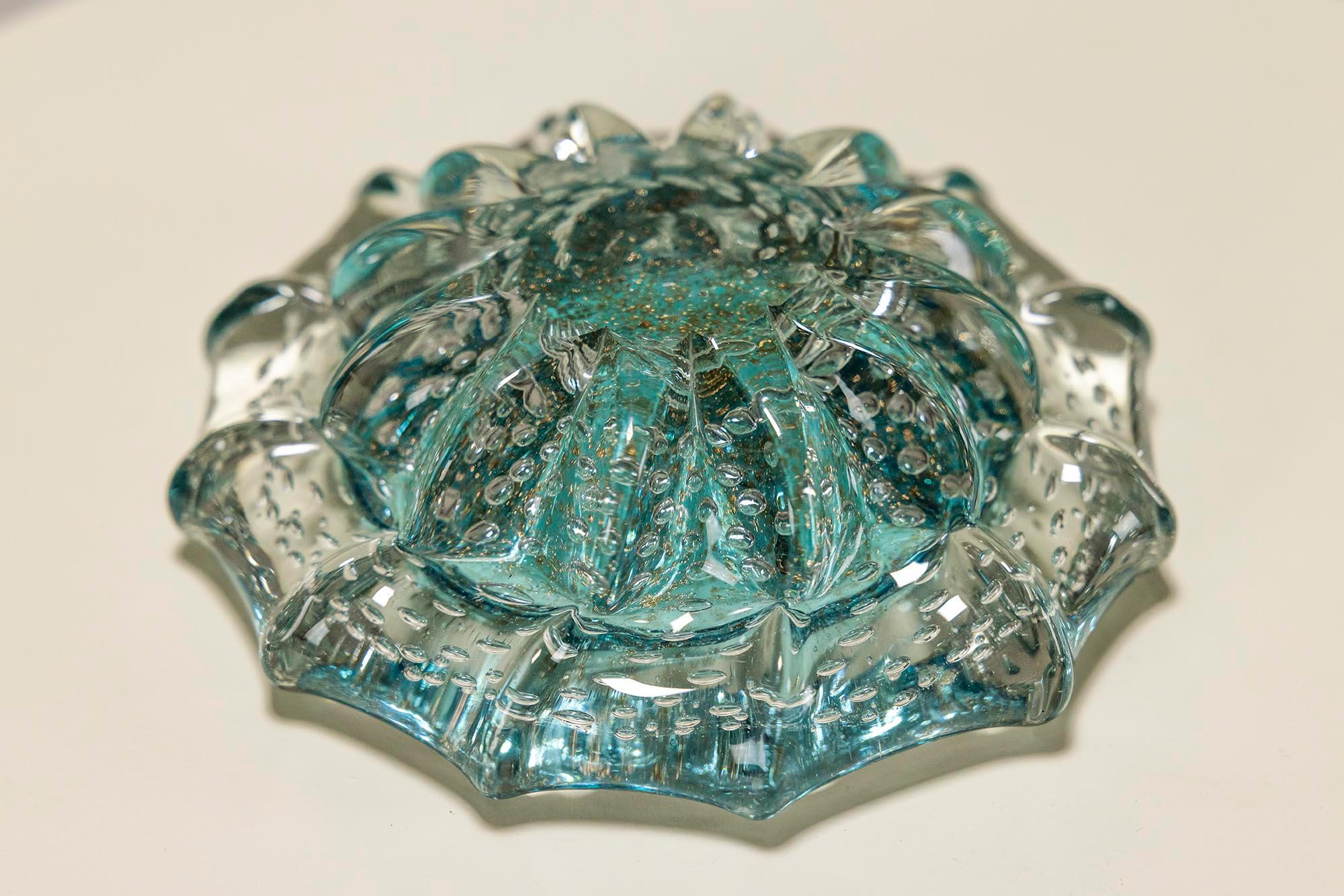 Blaue transparente kleine Murano-Glasschale, Italien 1950er Jahre (Mitte des 20. Jahrhunderts) im Angebot