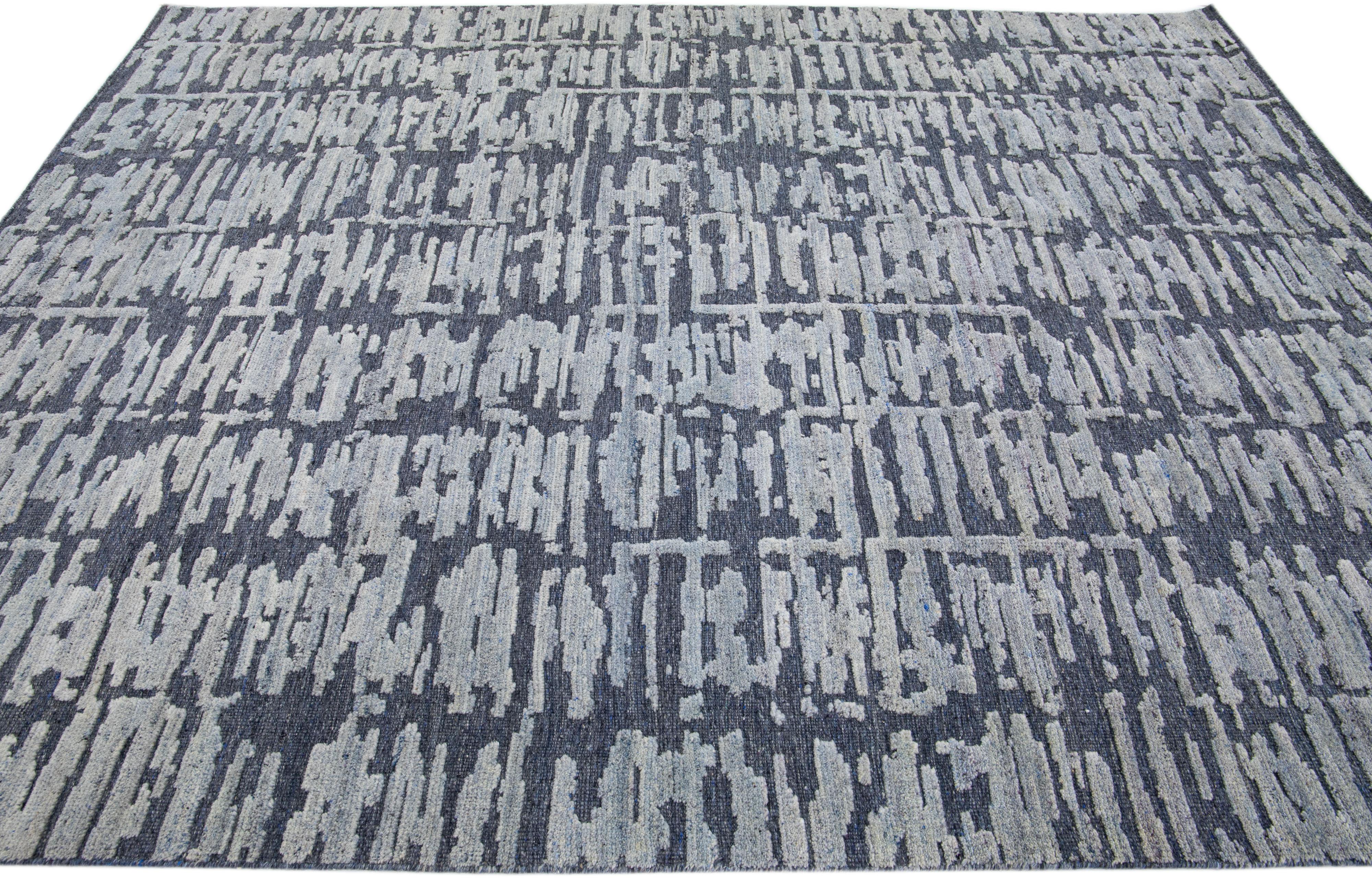 Blue Contemporary Berwyn Handmade Texture Wool Rug In New Condition For Sale In Norwalk, CT