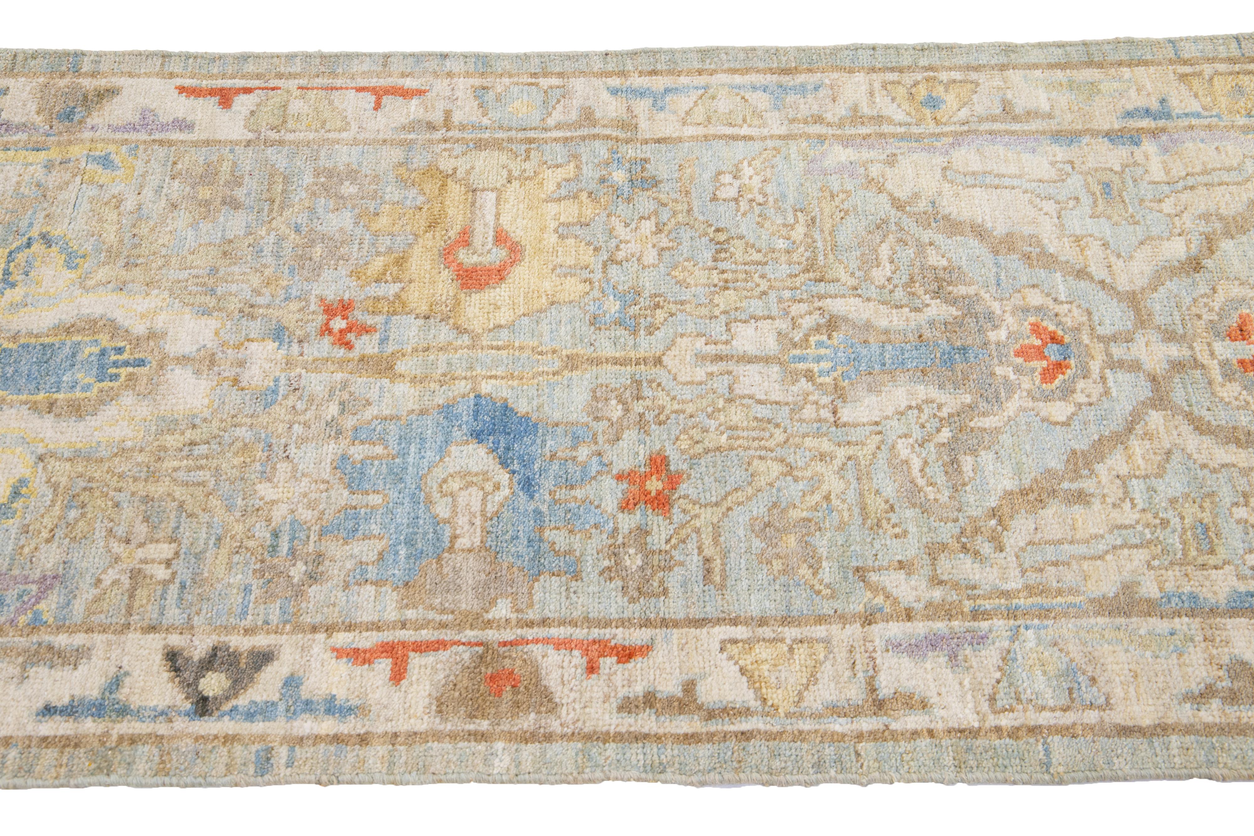 Hand-Knotted Blue Contemporary Mahal Handmade Wool Runner with Floral Motif For Sale