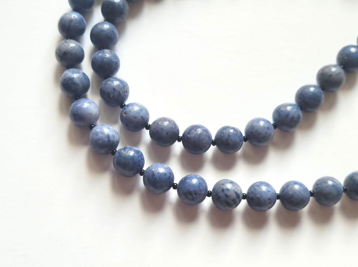 The length of the necklace is 27 inches (68.5 cm). The size of the smooth round beads is 10 mm.
The beads have a delightfully saturated denim color.
Authentic, natural color. Only resin treatment for stability and polishing for gloss was