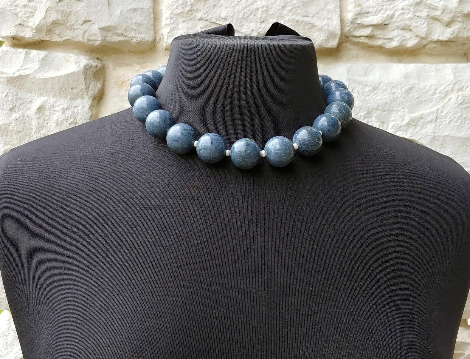 Blue Coral and Freshwater Pearl Necklace with Vintage Porcelain Cameo Clasp For Sale 1