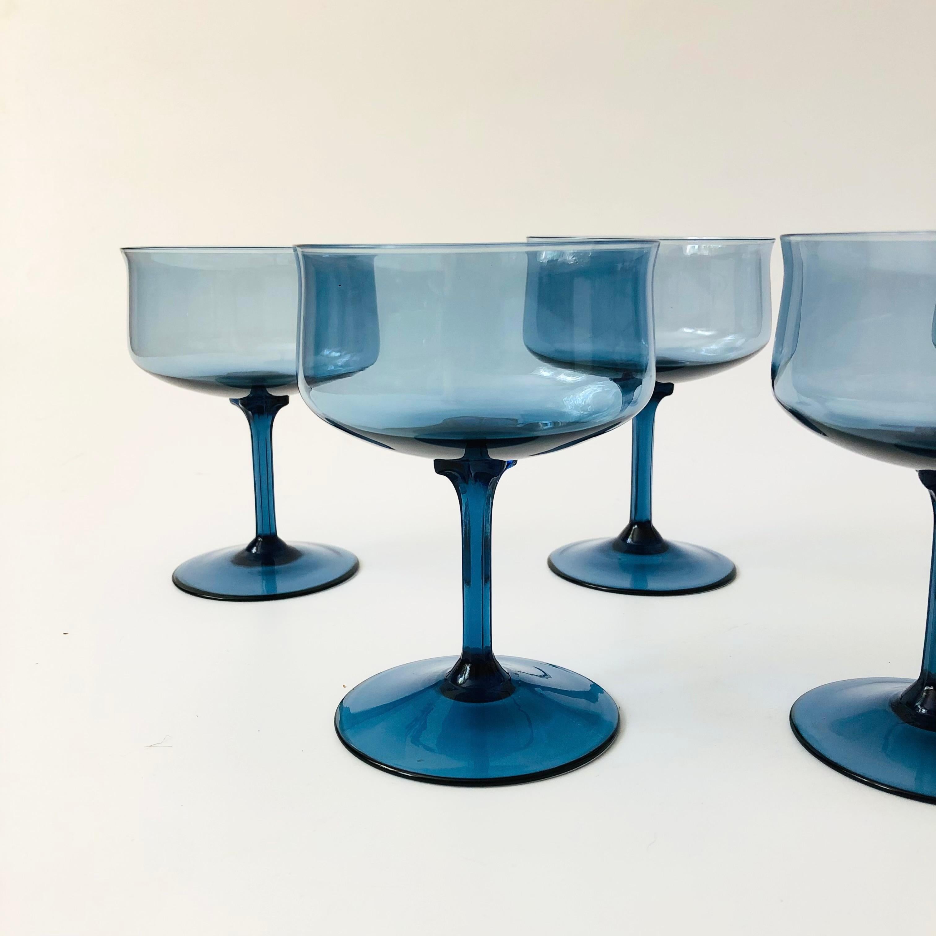 Mid-Century moderno Bicchieri Coupe Blu di Lenox - Set di 5 in vendita