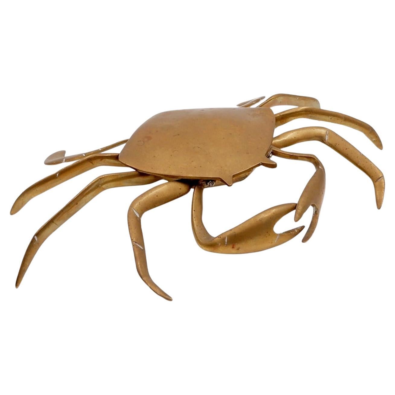 Boîte à bibelots en laiton en forme de crabe bleu, années 1960 en vente