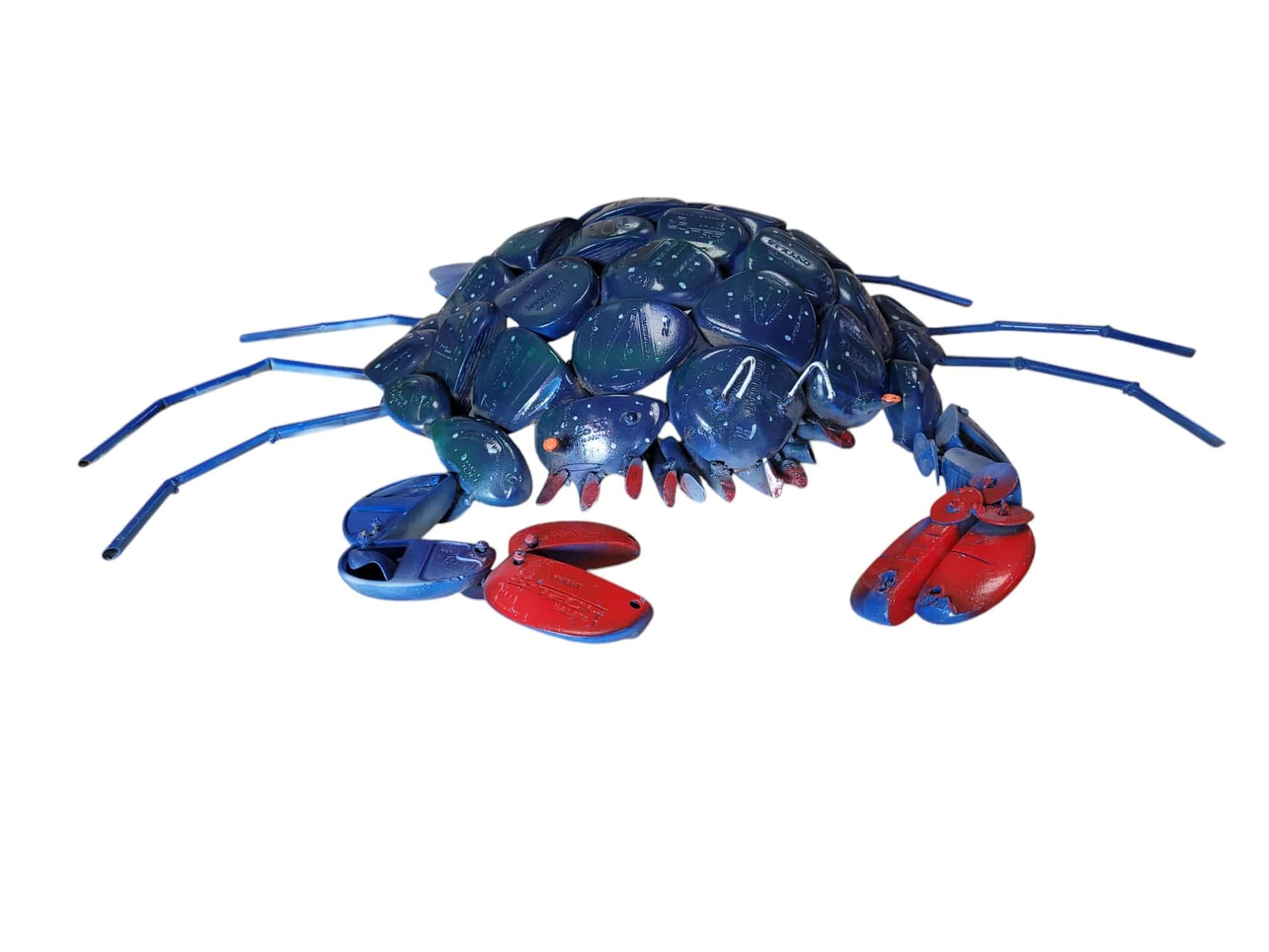 Blue Crab Sculpture made from Vintage Golf Clubs In New Condition For Sale In North Palm Beach, FL