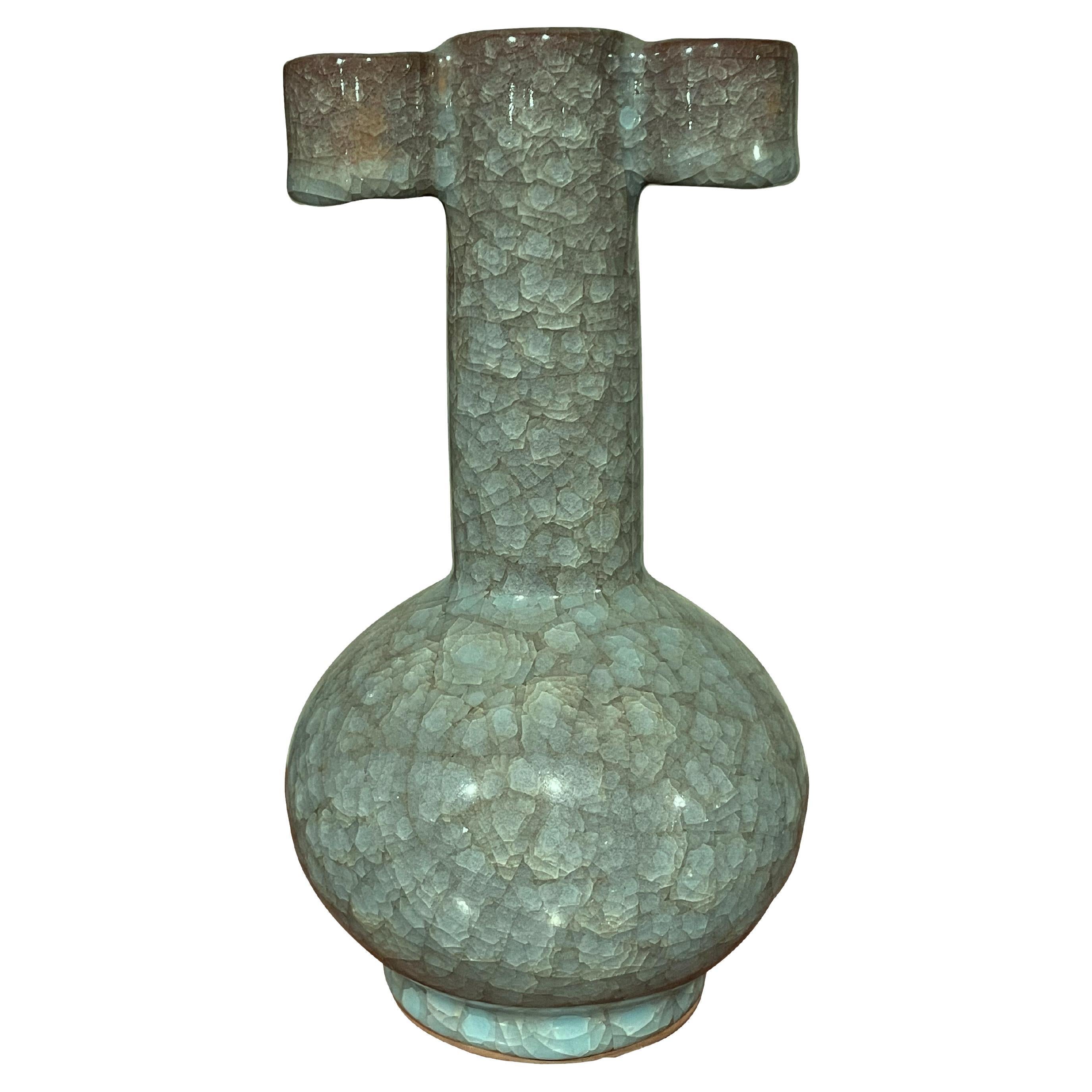 Vase en céramique en forme de T à ouverture, glaçure craquelée bleue, Chine, Contemporain