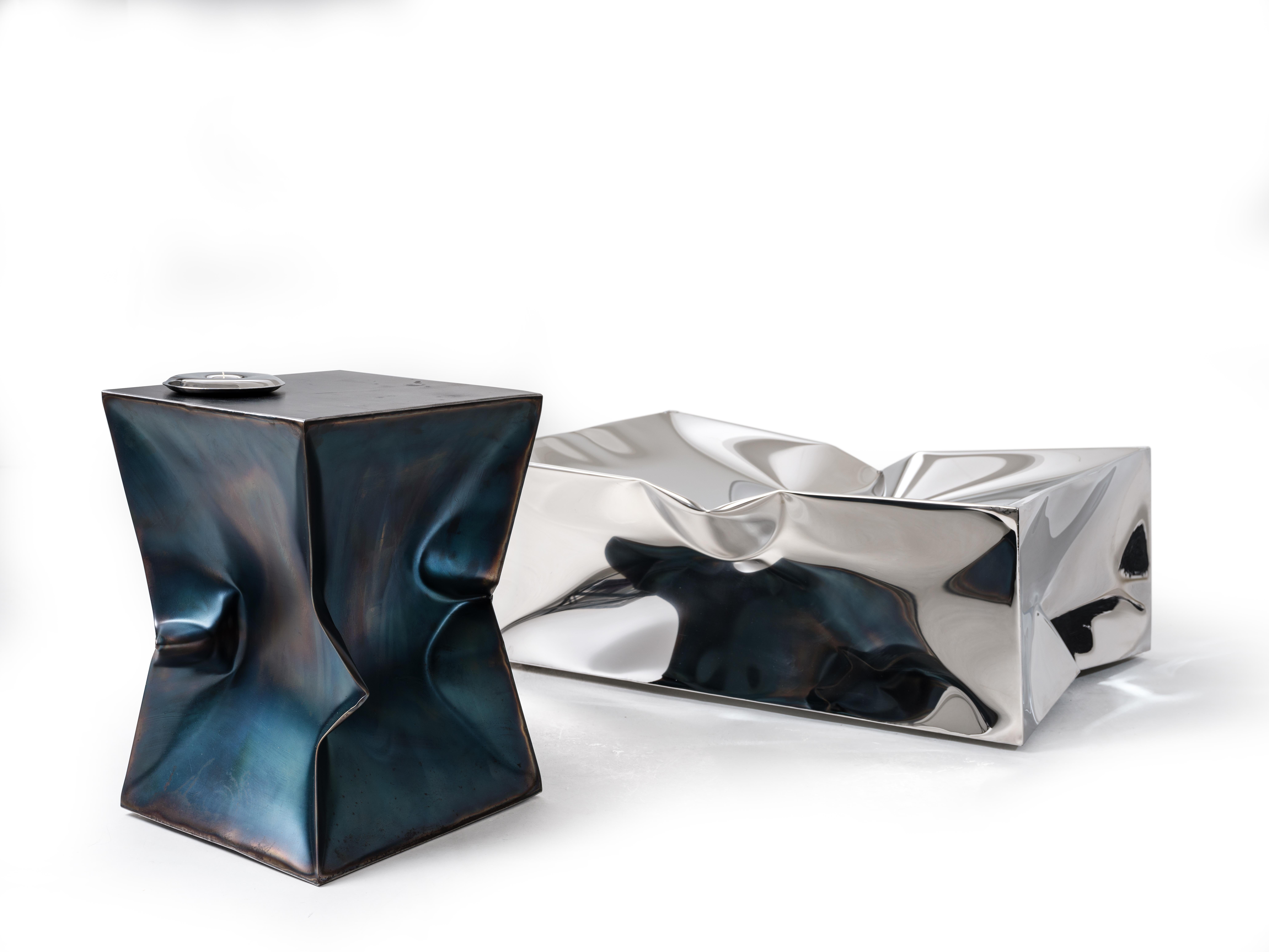 Blue Crush  mesa auxiliar de metal, acero azul Metalistería en venta