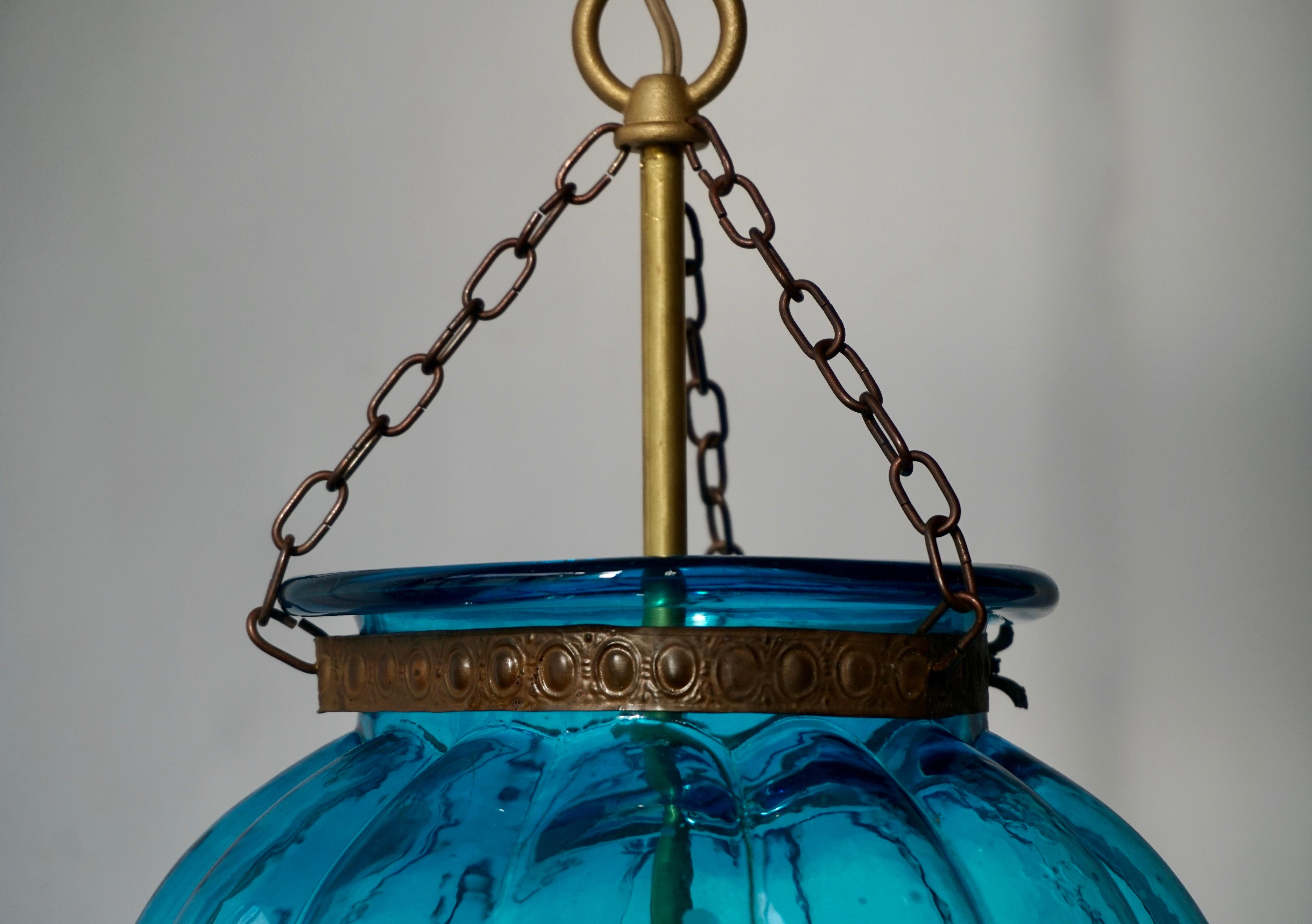 Lampe à suspension en cristal bleu de Val St. Lambert en vente 5