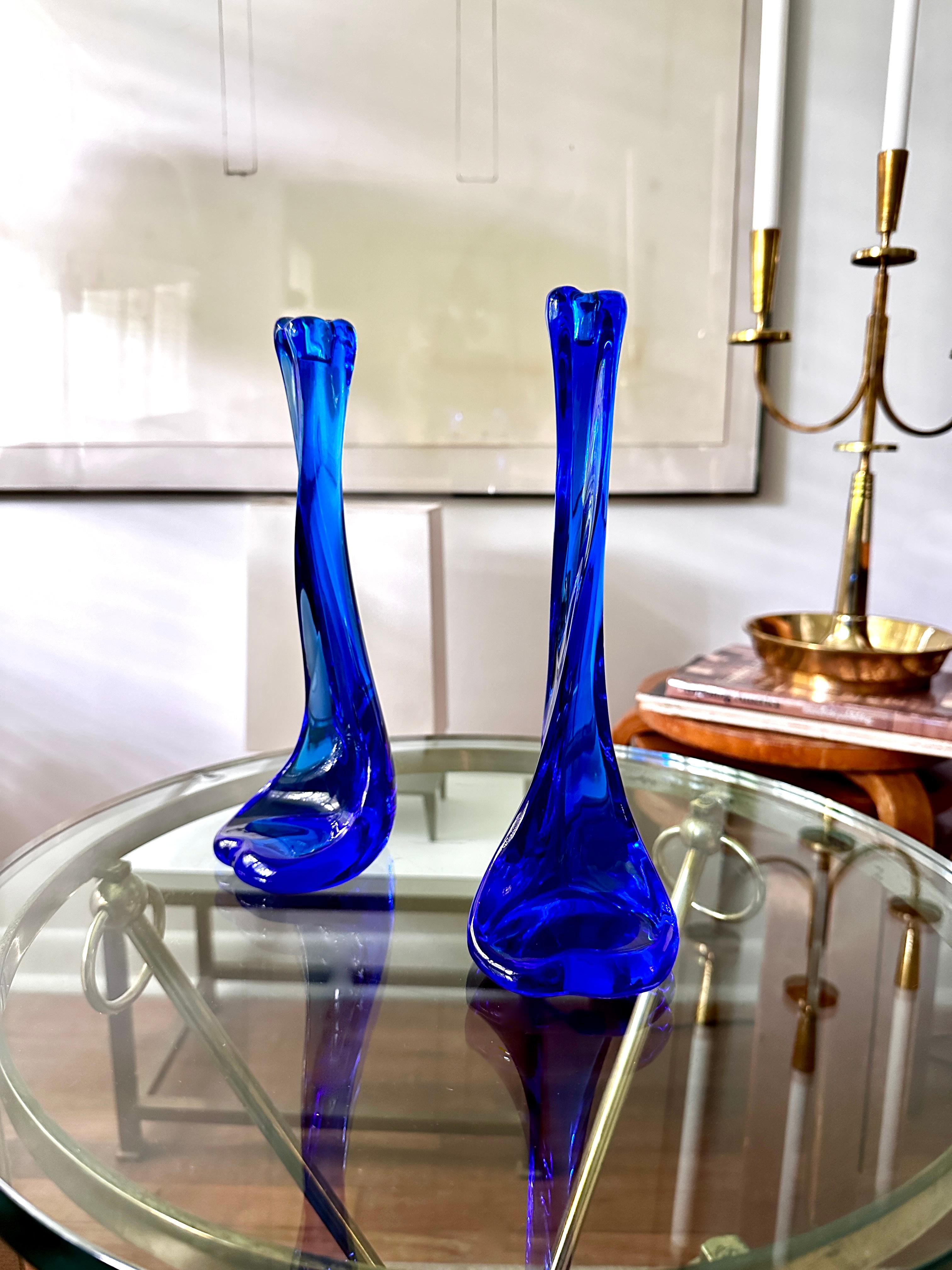 Blaue Kerzenständer aus der Crystel-Serie „Bone“ entworfen von Elsa Peretti für Tiffany (Minimalistisch) im Angebot