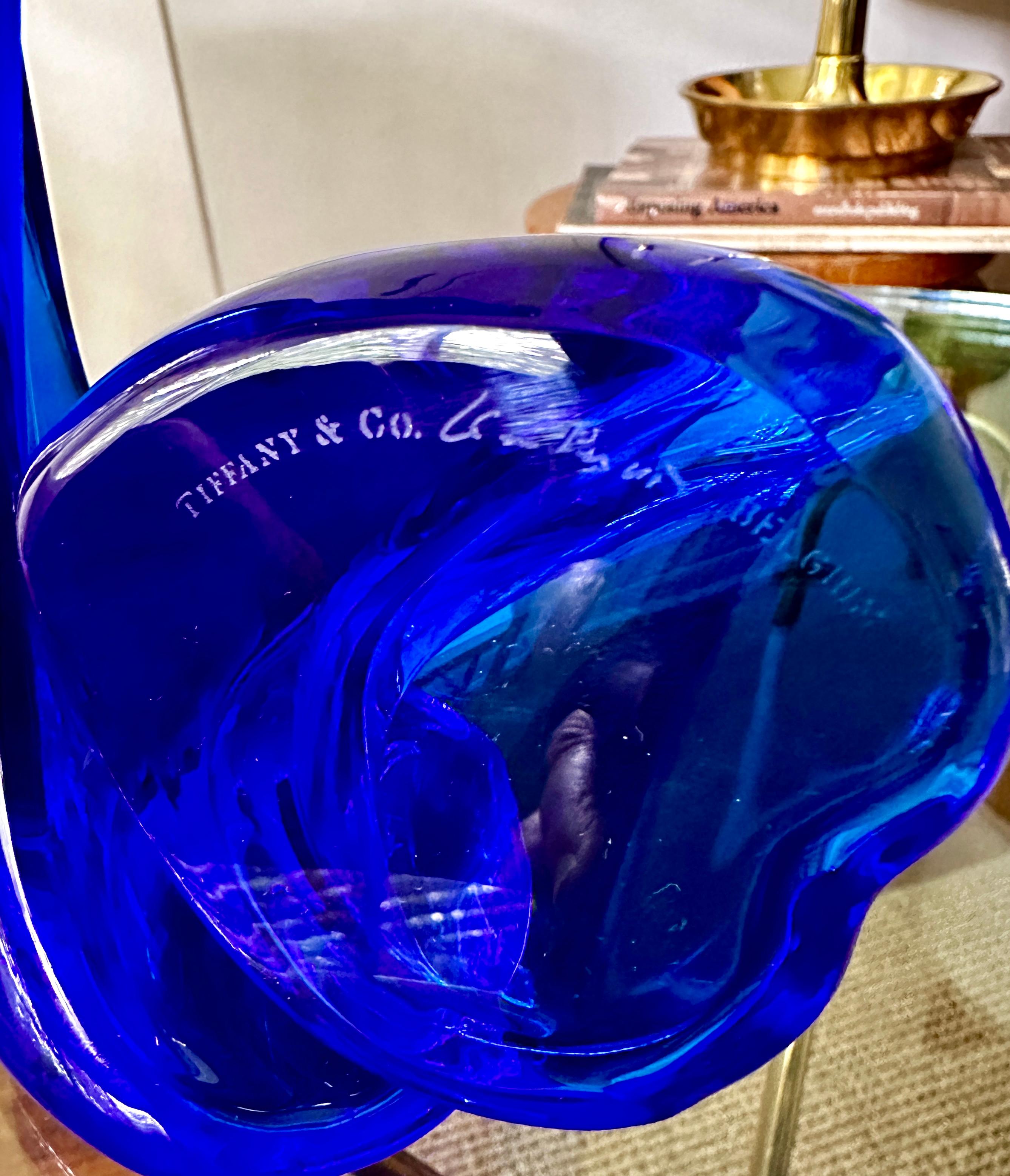 Blaue Kerzenständer aus der Crystel-Serie „Bone“ entworfen von Elsa Peretti für Tiffany im Angebot 1