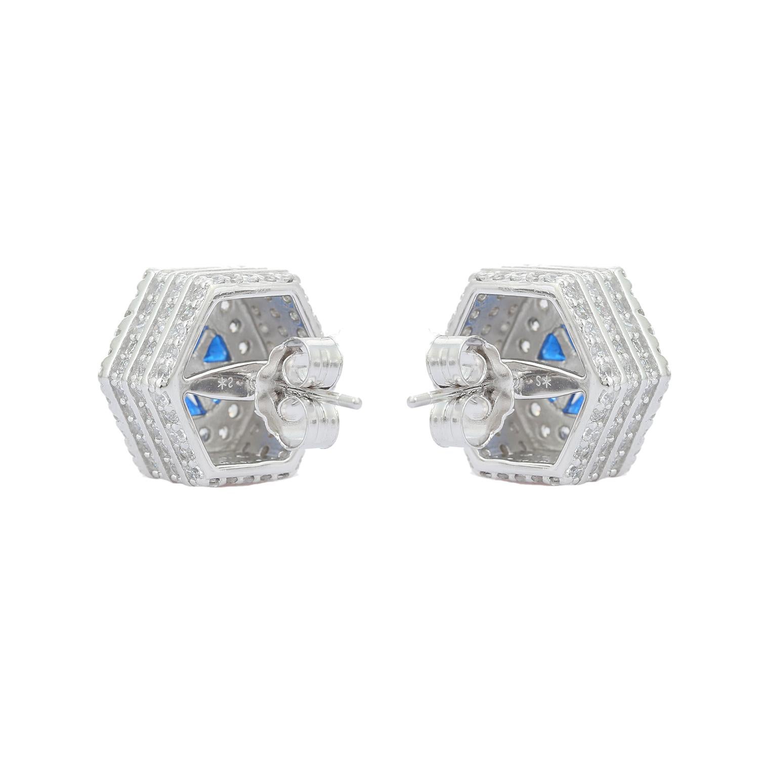 Orecchino a conchiglia con esagono di zirconia blu per fidanzata in argento in vendita 1