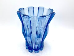 Blaue Vase „Cubist“ von Verreries de Scailmont, Belgien, 1930er Jahre
