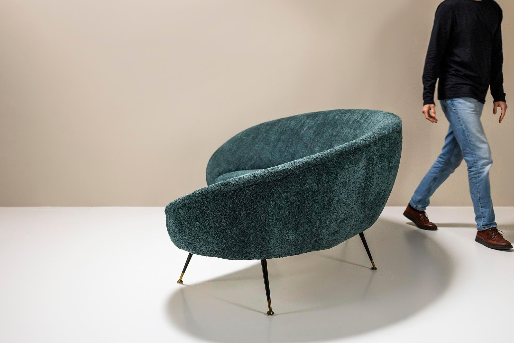Mid-Century Modern Canapé courbé dans le style de Federico Munari, Italie, années 1950 en vente