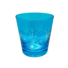 Verre à boule basse en cristal bleu taillé à transparent d'après Hobbs