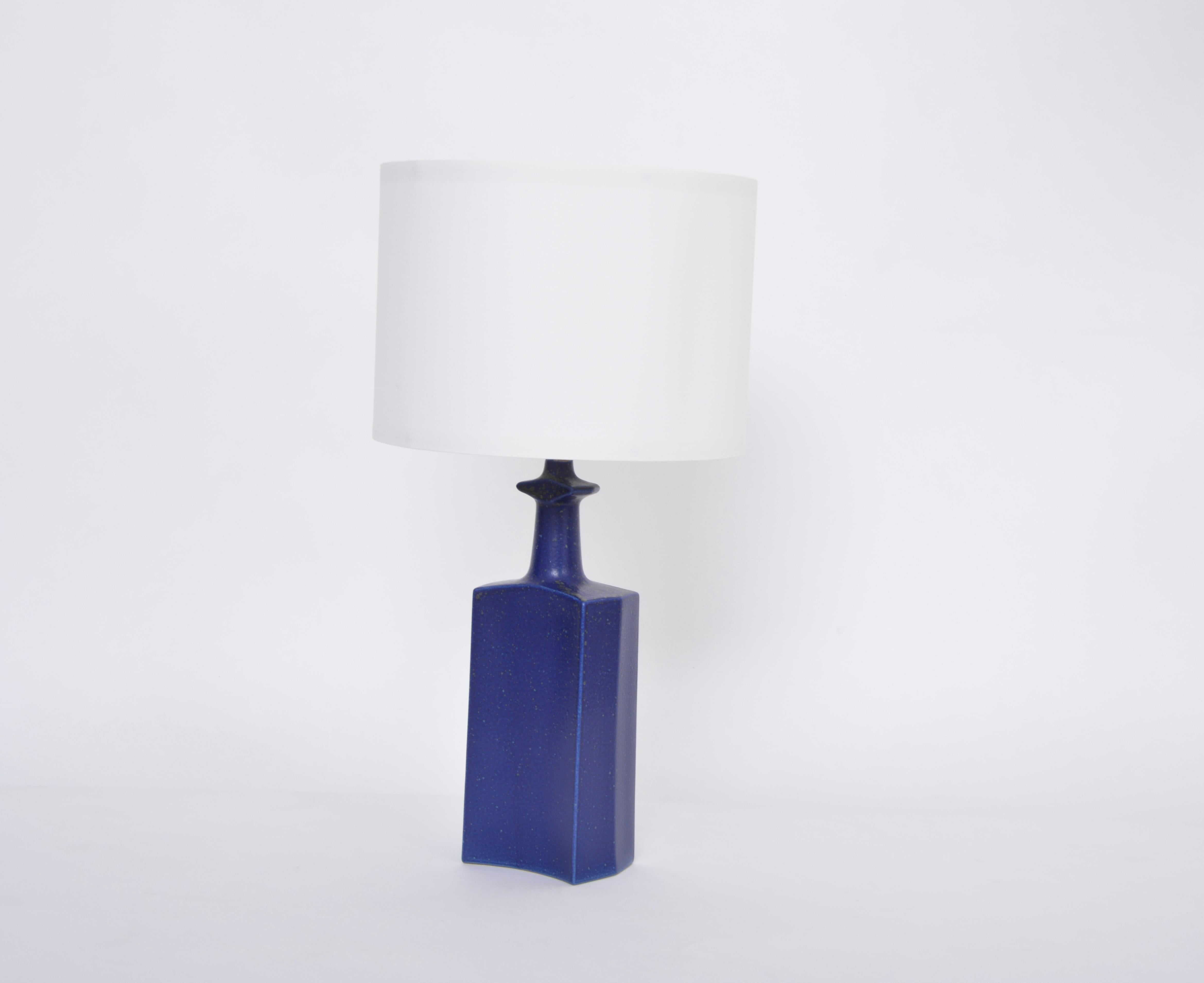 Blue Danish Mid-Century Modern Ceramic Table Lamp by Atelier Knabstrup In Excellent Condition For Sale In Berlin, DE