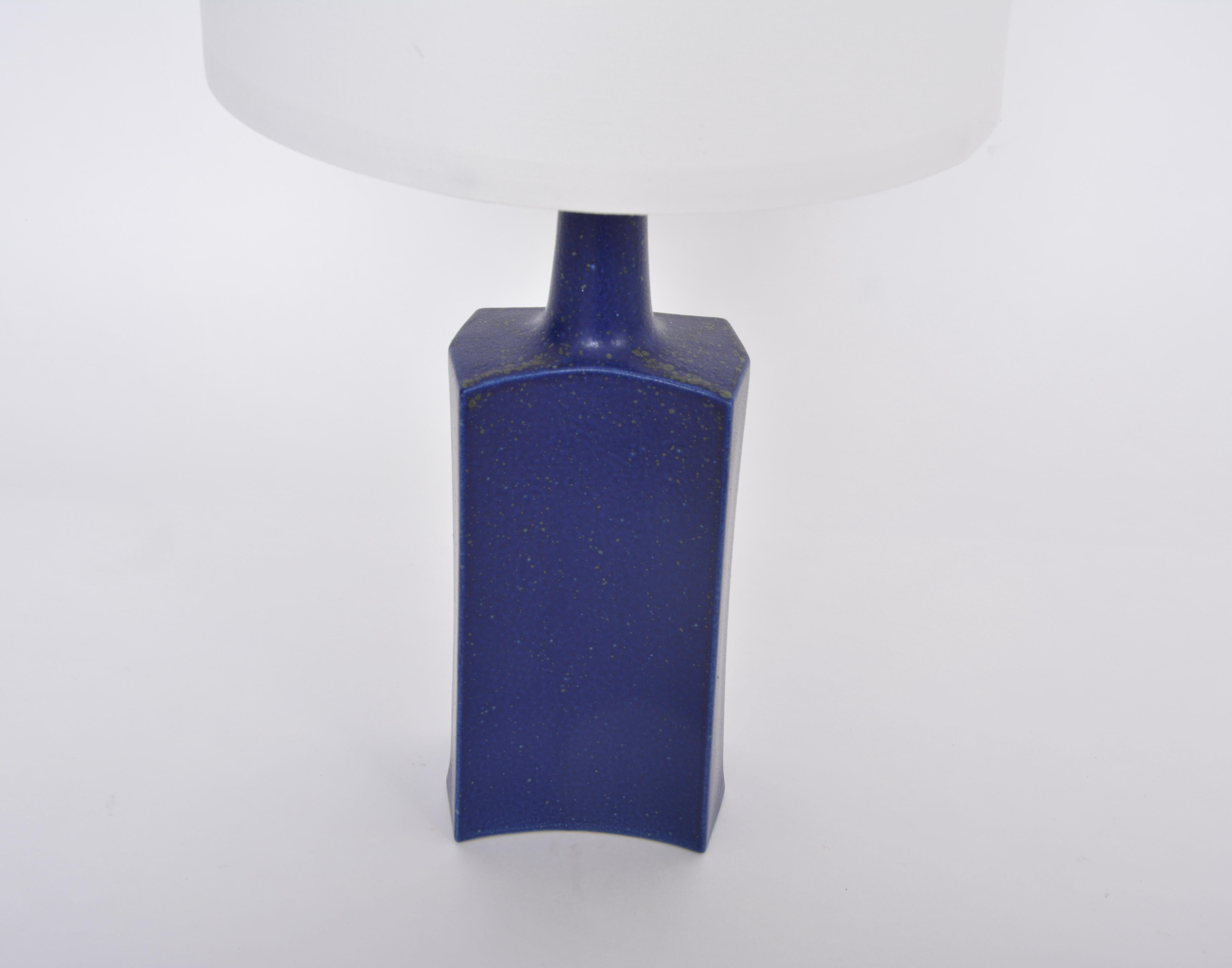 Blue Danish Mid-Century Modern Ceramic Table Lamp by Atelier Knabstrup For Sale 2