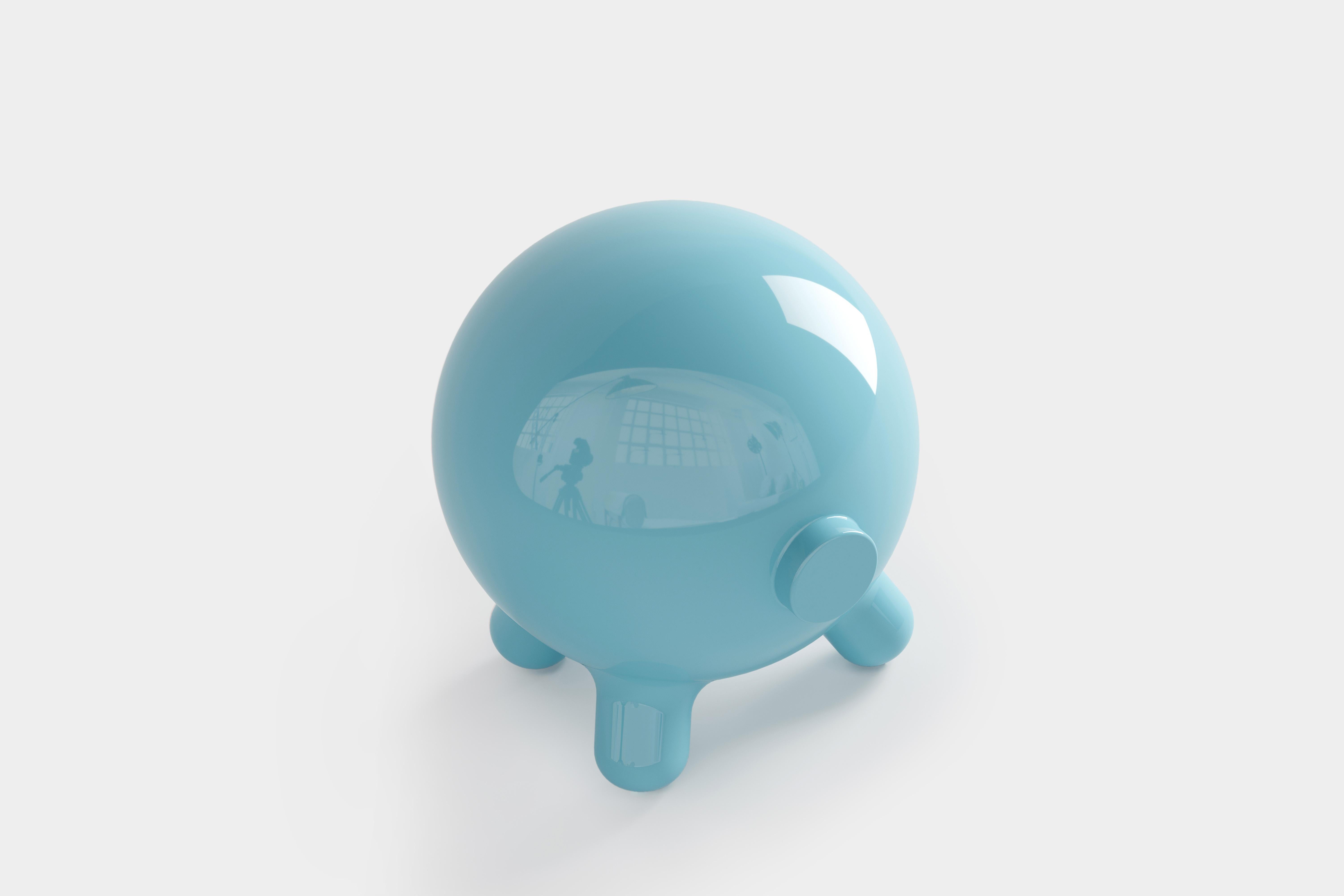 Laqué Tabouret décoratif bleu et sculpture ludique Pogo de Joel Escalona en vente