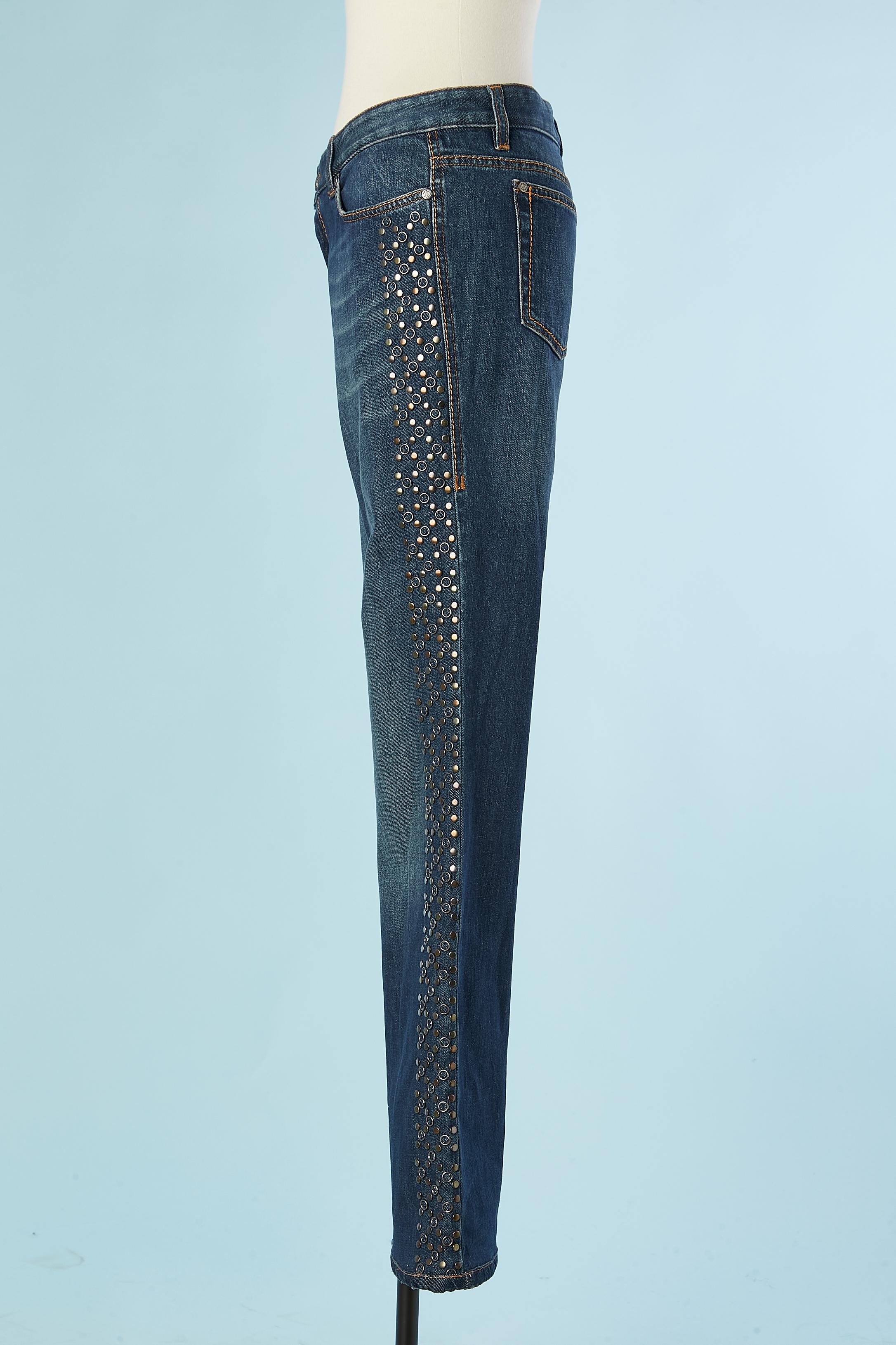 Blaue Jeans aus Denim mit Metallic-Ohrsteckern und Ösen an der Seite Roberto Cavalli Herren  Damen im Angebot