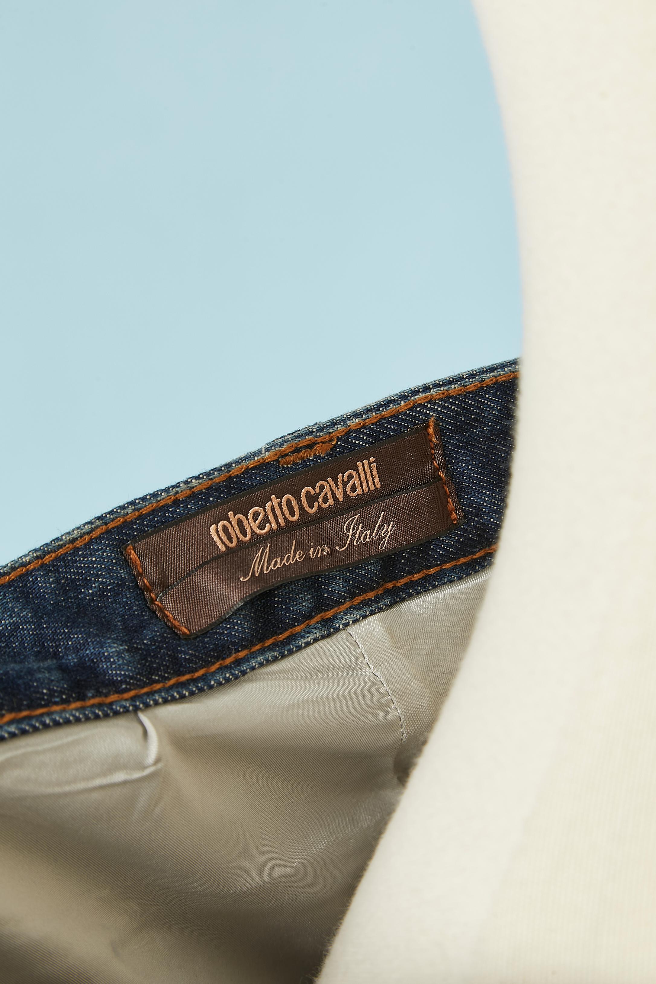 Blaue Jeans aus Denim mit Metallic-Ohrsteckern und Ösen an der Seite Roberto Cavalli Herren  im Angebot 3