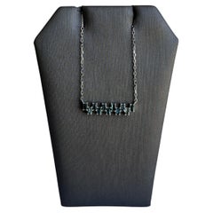 Collana a barre con diamanti blu in oro bianco 10 carati - 0,50 carati di diamanti blu, nuova