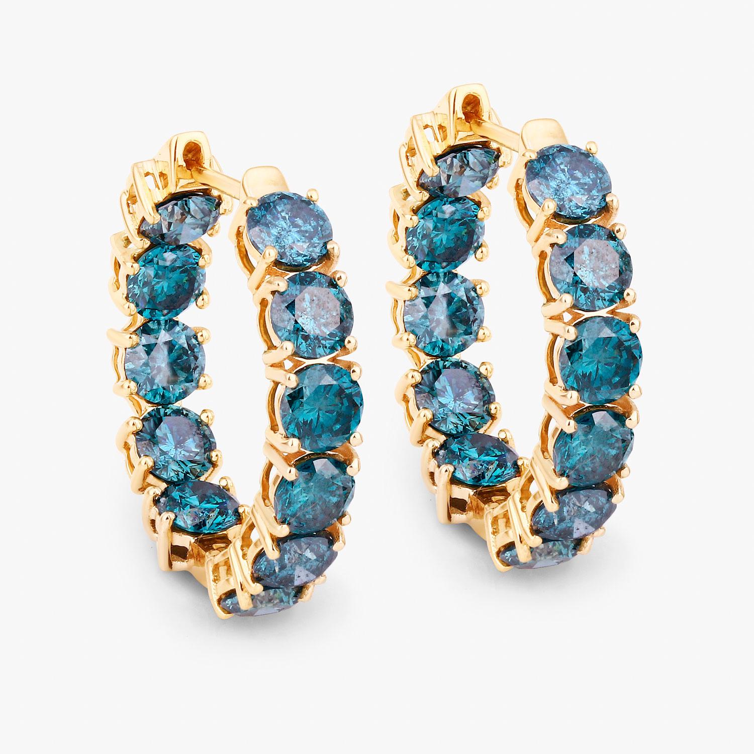 Contemporaneo Orecchini con diamanti blu 6,88 carati in oro giallo 14K in vendita
