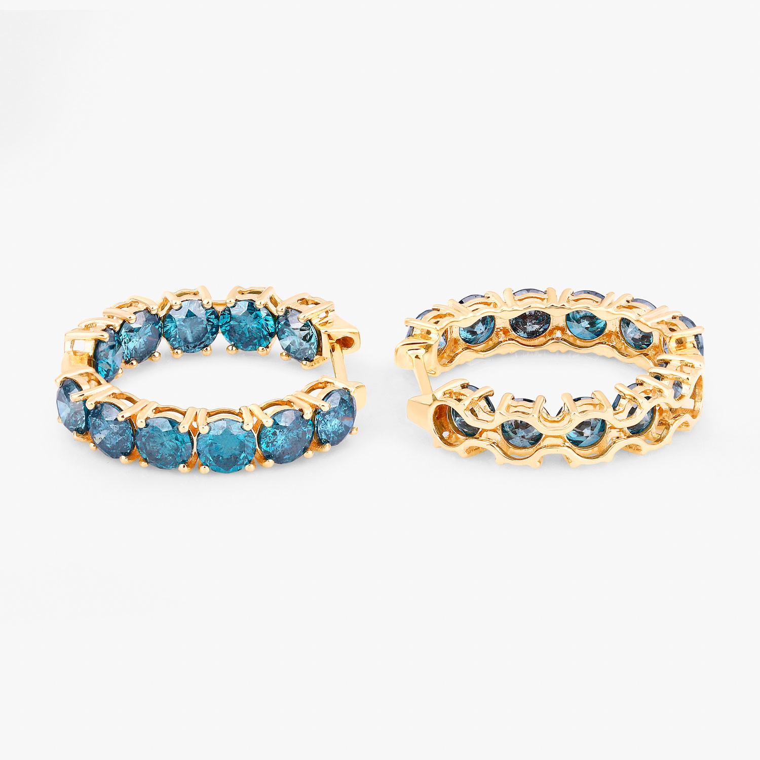 Orecchini con diamanti blu 6,88 carati in oro giallo 14K In condizioni ottime in vendita a Punta Gorda, FL