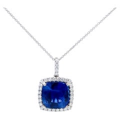 Blue diamond elegance