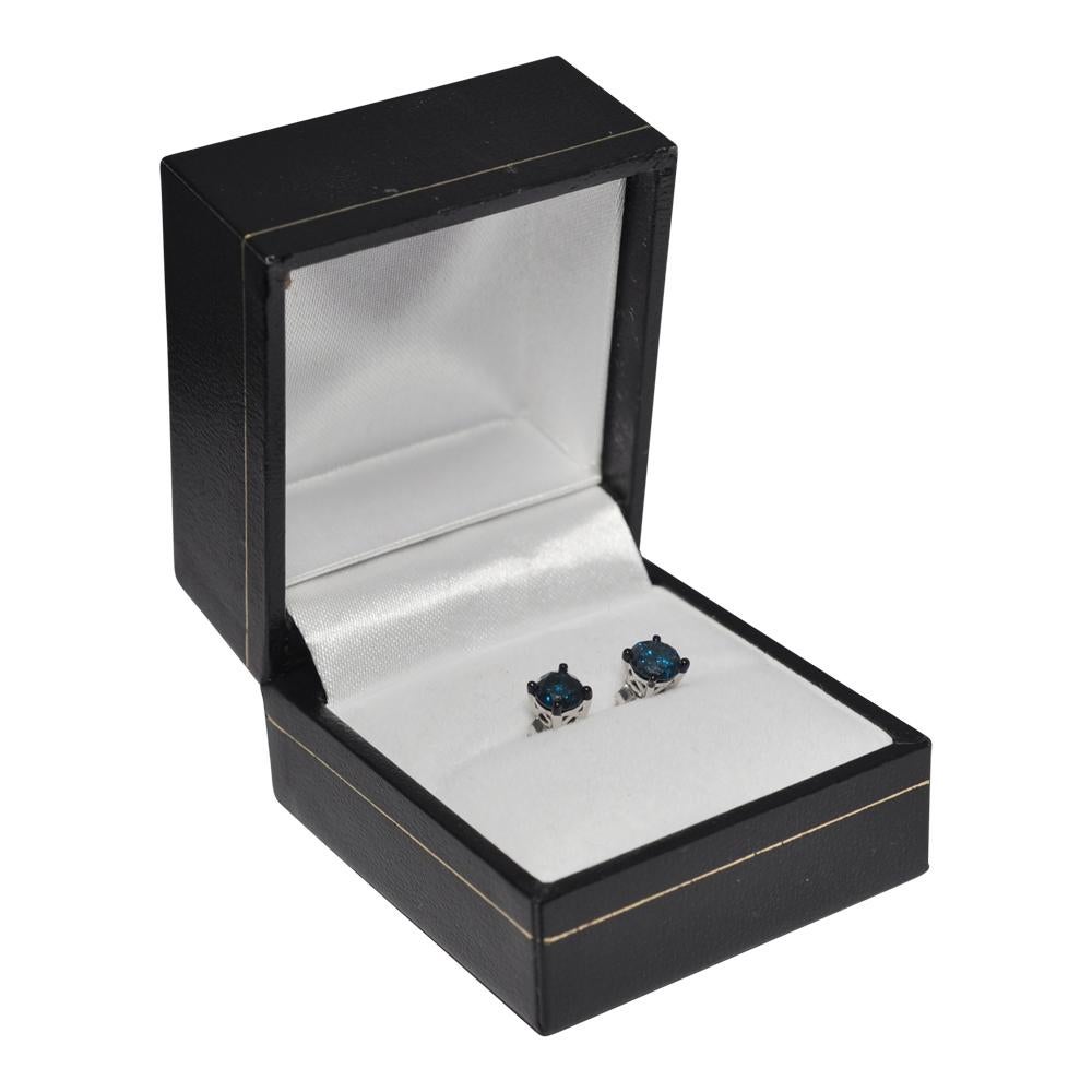 Blue Diamond Gold Stud Earrings For Sale 3