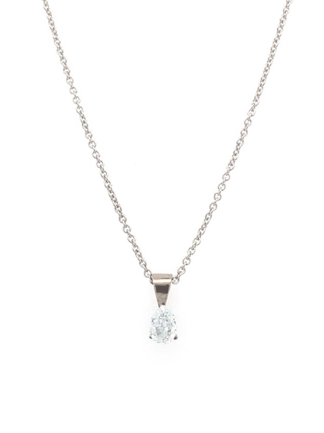 Blue diamond pear pendant necklace 18k white gold In New Condition For Sale In London, GB