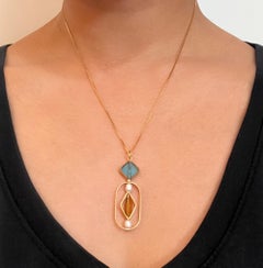 Blue Diamond Shape x Pearl Geometric Chain Necklace