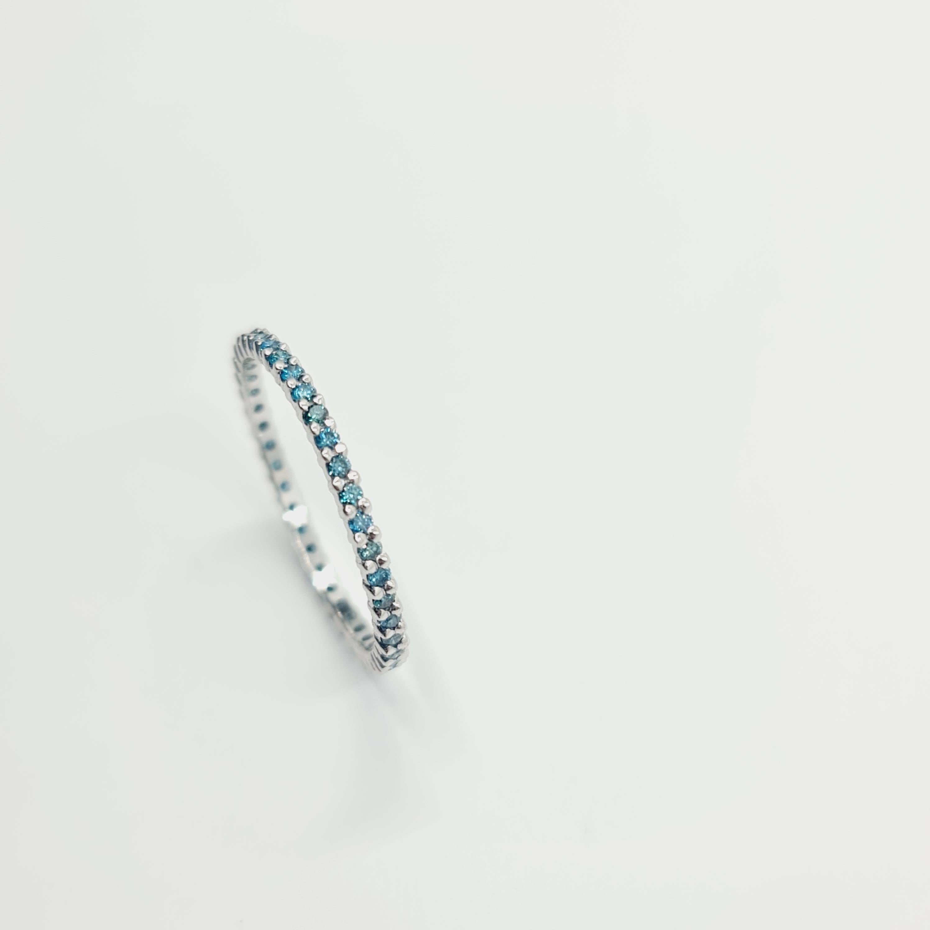 Women's Blue Diamonds Eternity Ring 0.36 Carat VS Fancy Blue / Blue-Green Treated For Sale