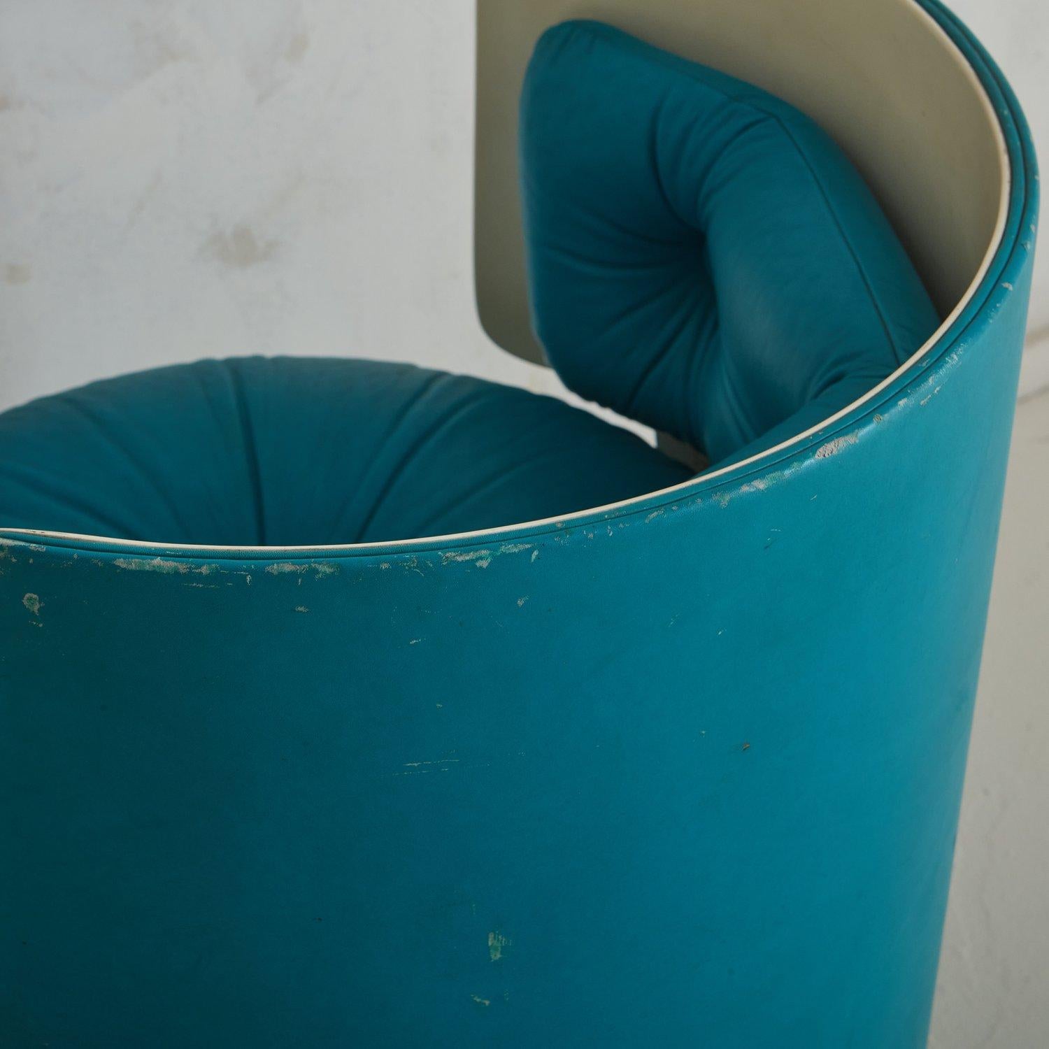 Blauer 'Dilly Dally' Stuhl von Luigi Massoni für Poltrona Frau, Italien 1968 im Angebot 2