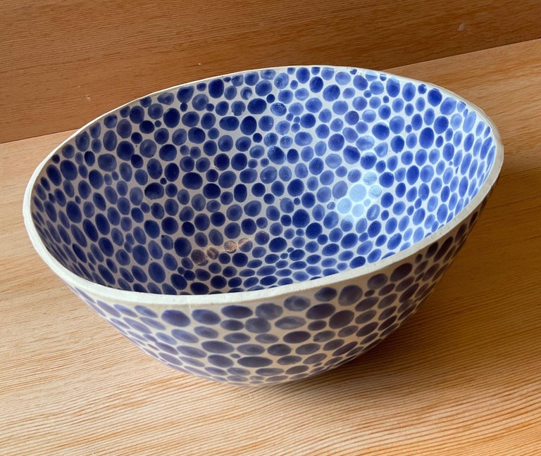 Hand-Painted Blue Dots on White Stoneware Fruit Bowl For Sale