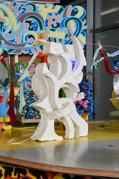 White Dragon with Blue Eye lamp made by Hugo Beheregaray