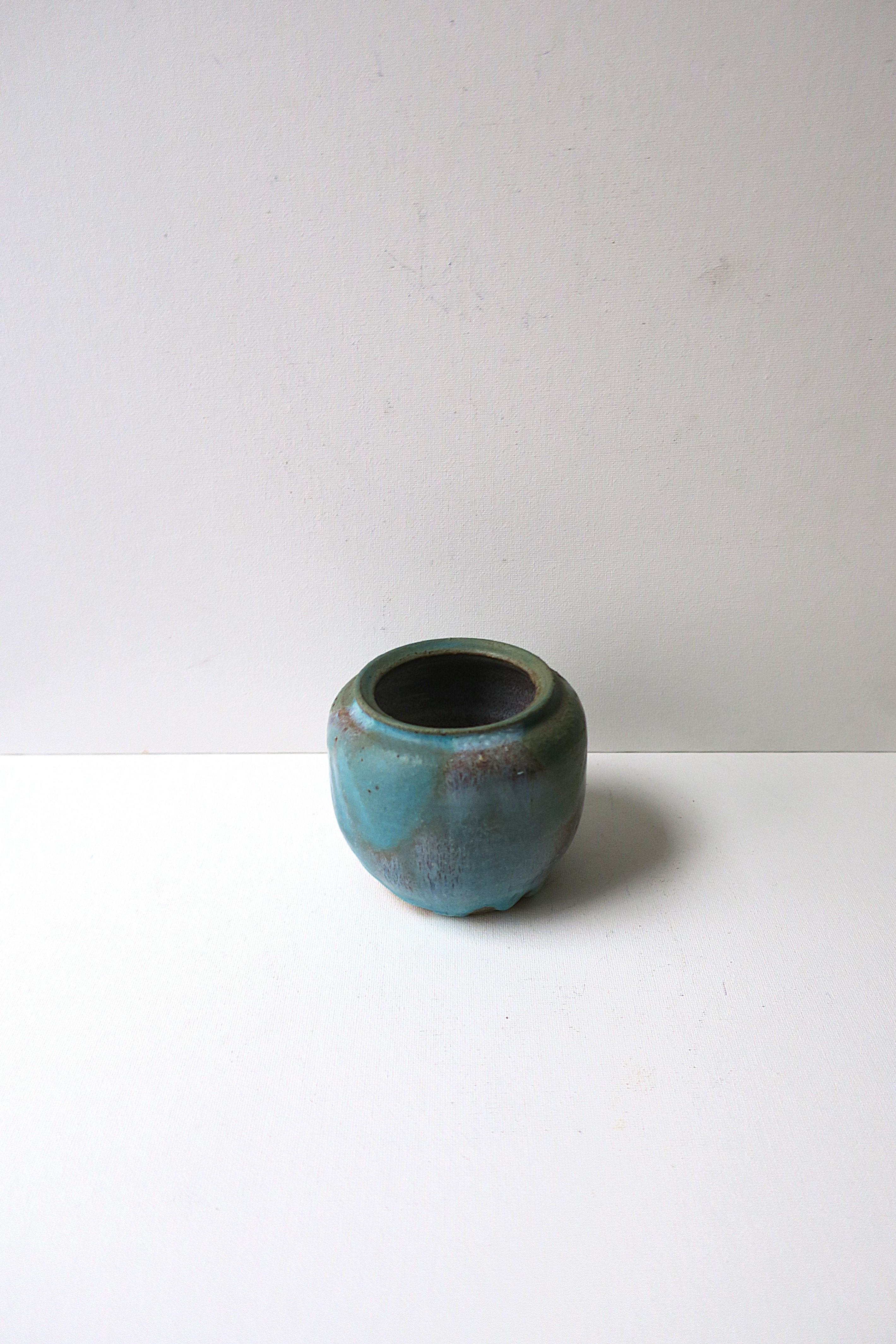American Blue Drip Pottery Vase, 1973
