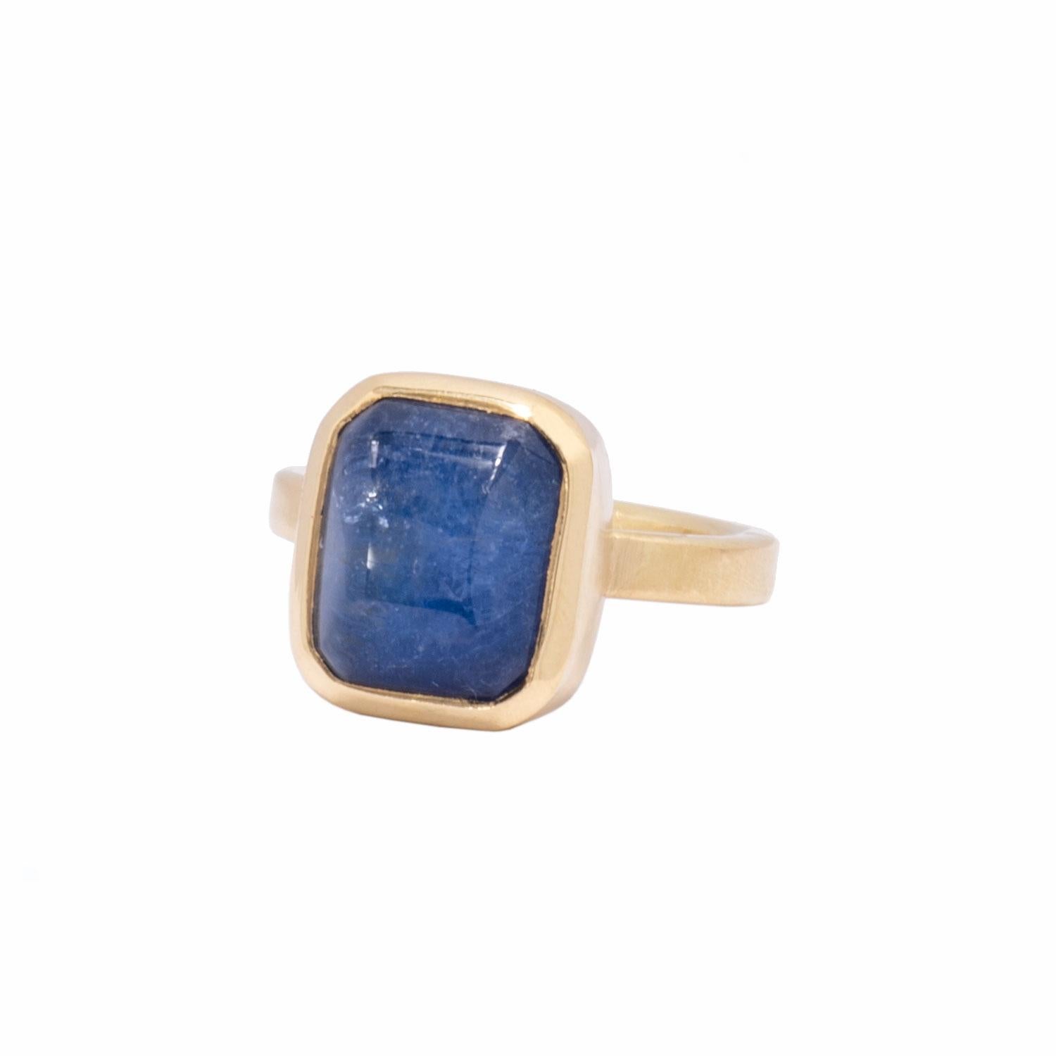 dumortierite ring