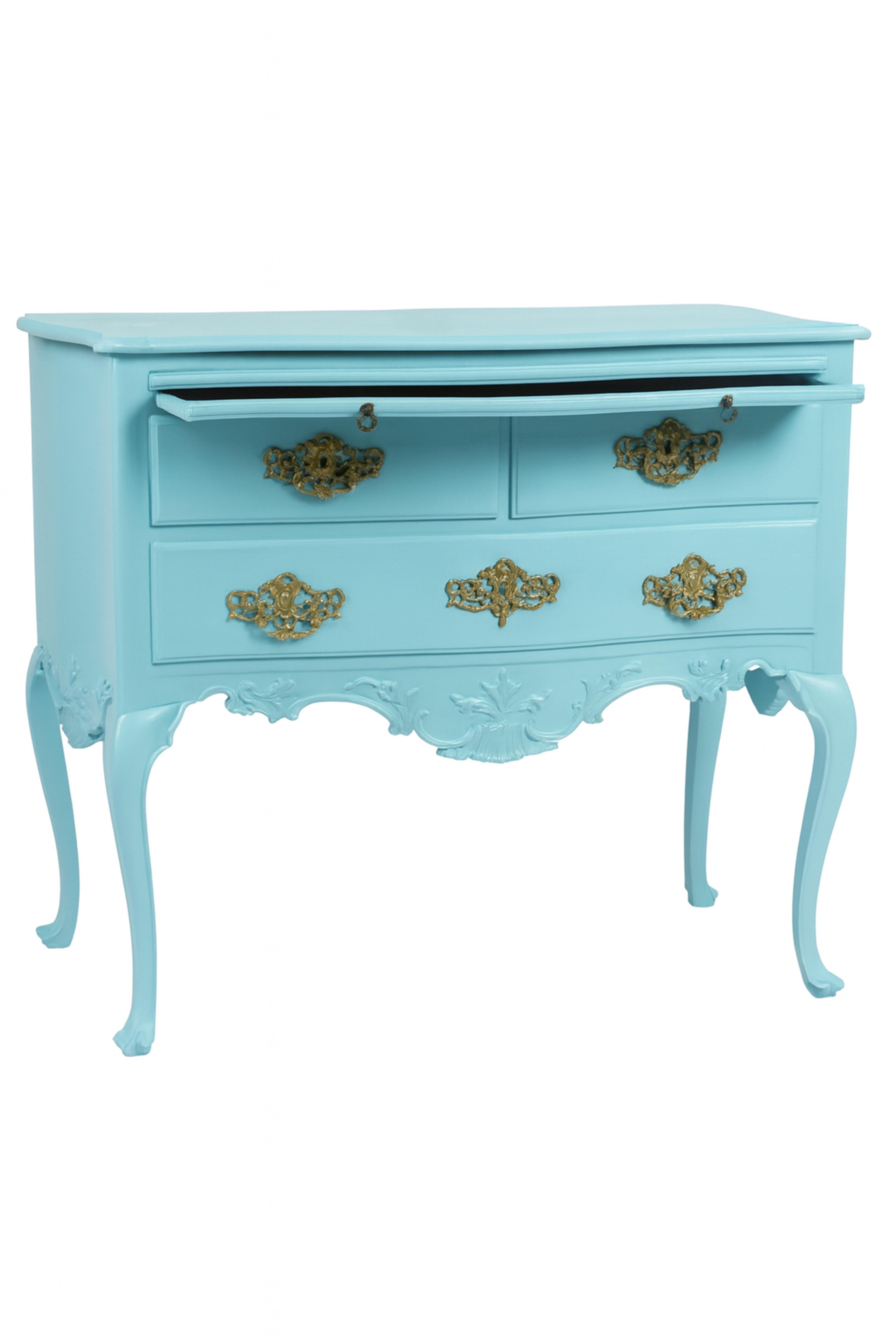 Portugais Blue Egg Baroque Commode, 18th Century en vente