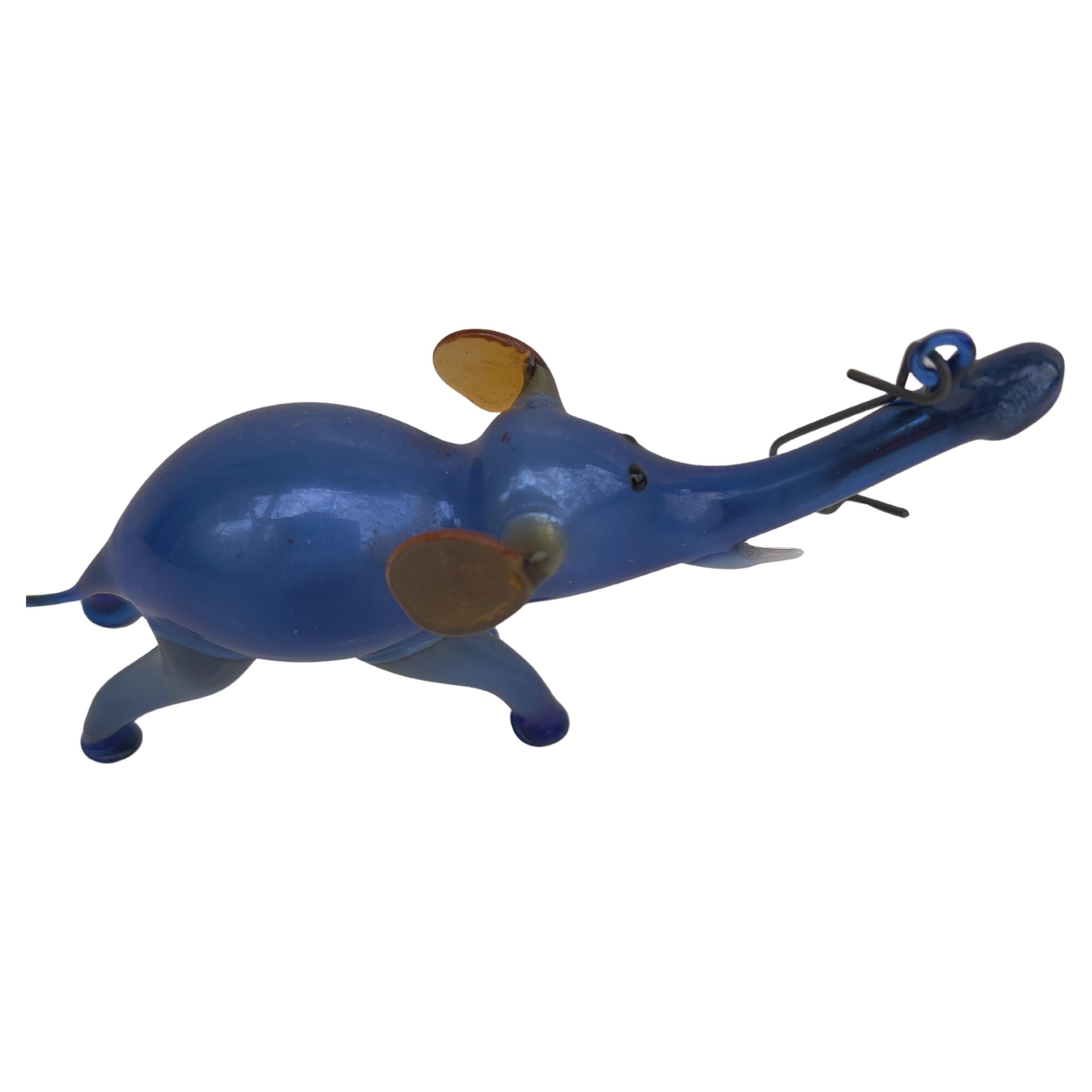 Blauer Elefant Deutsches Ornament aus geblasenem Glas im Angebot