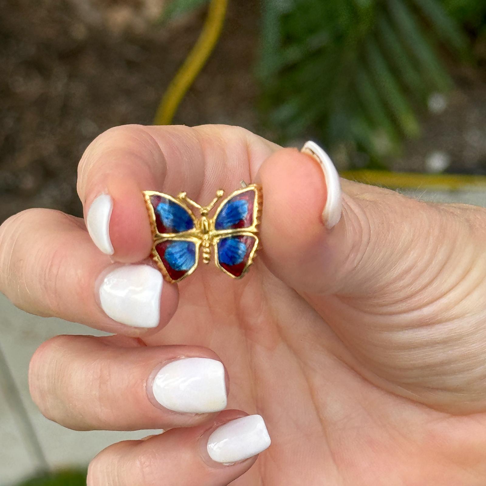 Blue Enamel 18 Karat Yellow Gold Vintage Butterfly Pin 1