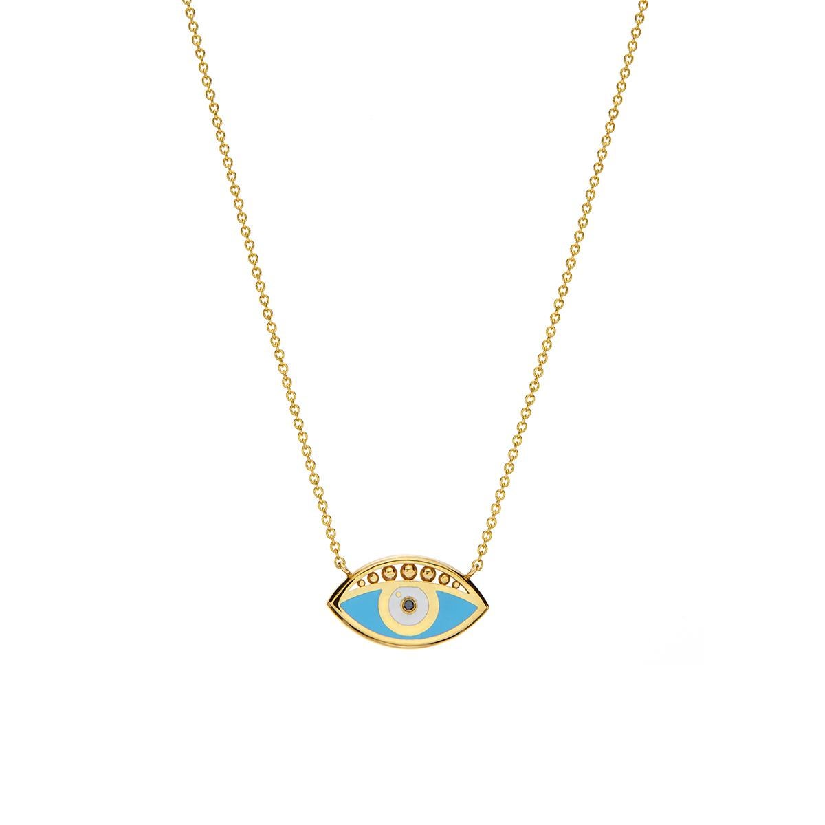 Collier en émail bleu, œil du mal grec, avec diamant noir, fait à la main en or jaune 18Kt.

Collier pendentif unique fabriqué à la main en or jaune 18 carats, mettant en valeur deux couleurs d'or blanc.  émail, blanc et bleu, qui créent l'élégant