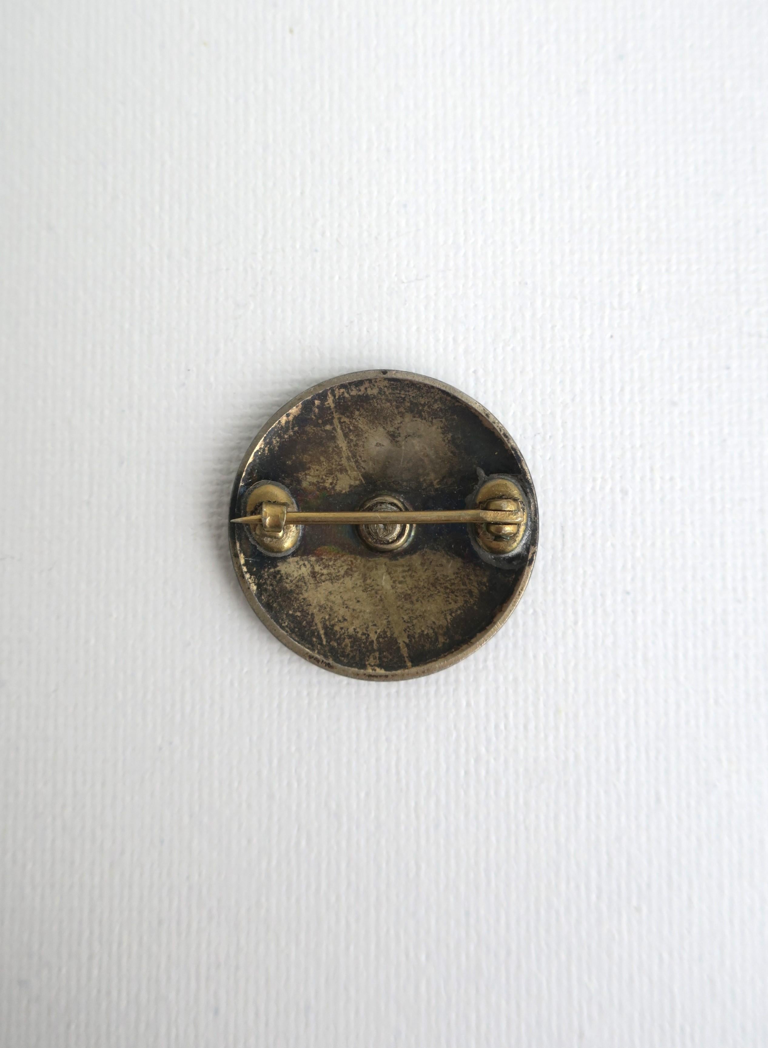 Blue Enamel Guilloche and Sterling Silver Pin Brooch in vendita 2